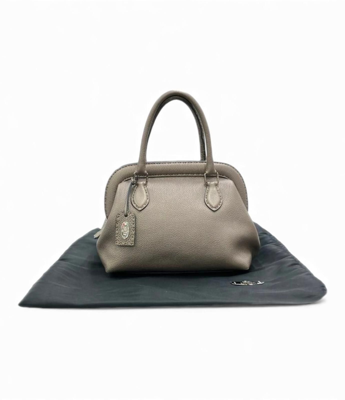 Fendi Fendi - Taupe Pebbled Leather Handbag Size ONE SIZE - 9 Thumbnail