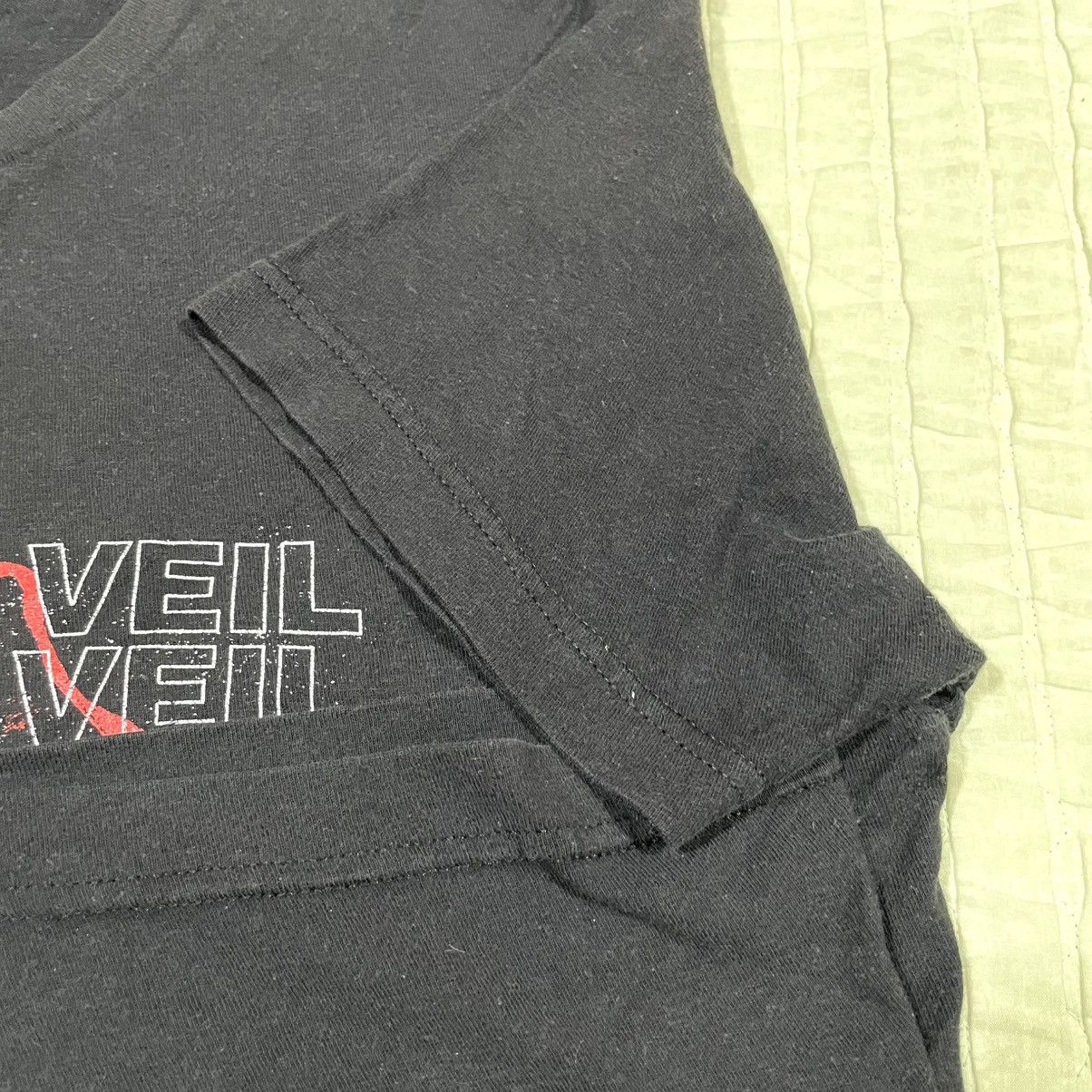 Band Tees Vintage Pierce The Veil Band Rare T Shirt Size US M / EU 48-50 / 2 - 8 Thumbnail