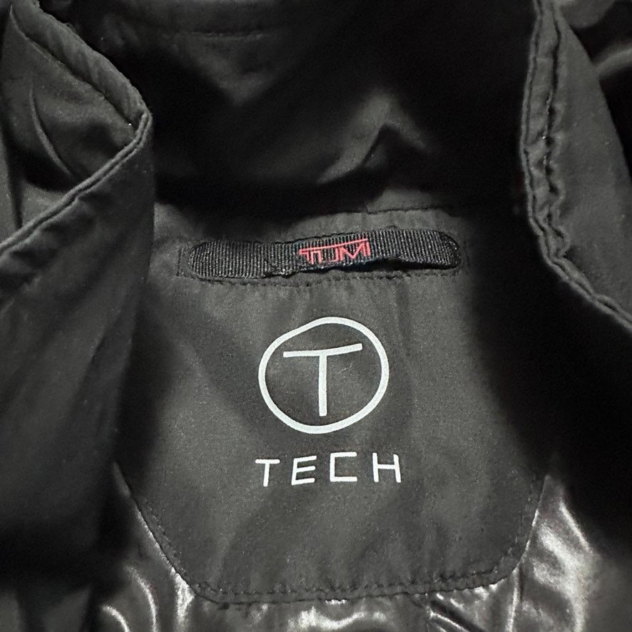 Tumi Tumi black puffer jacket Size US M / EU 48-50 / 2 - 8 Thumbnail