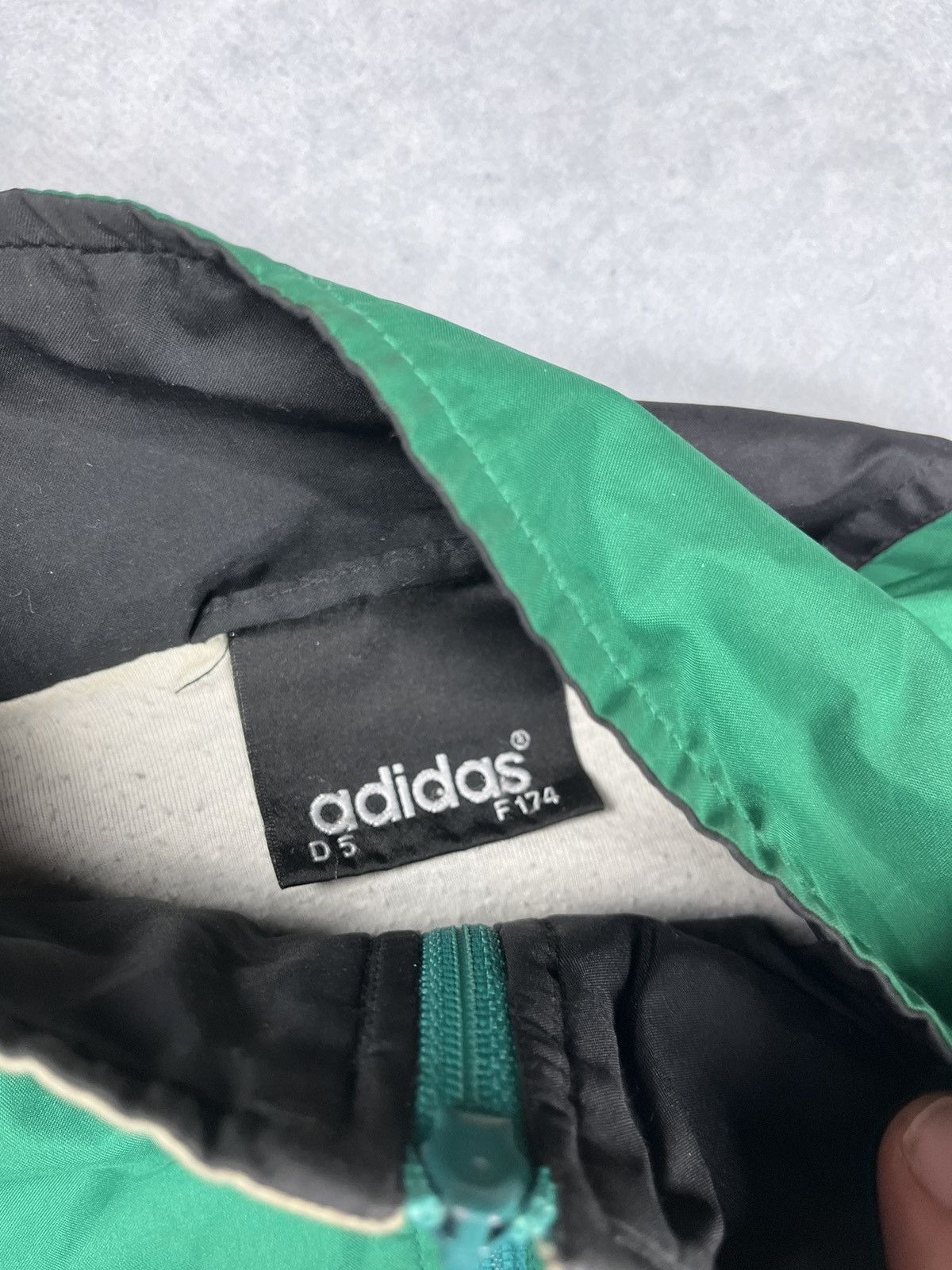 Vintage Y2K ADIDAS VINTAGE 90s NYLON JACKET Size US M / EU 48-50 / 2 - 5 Thumbnail