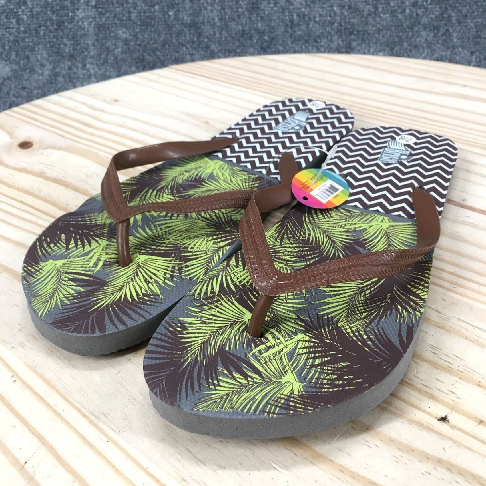 Vintage Brisa Sandals Mens 7 Flip Flops Slip On Brown Beach Casual Comfort NEW Shirt? Size ONE SIZE - 3 Thumbnail