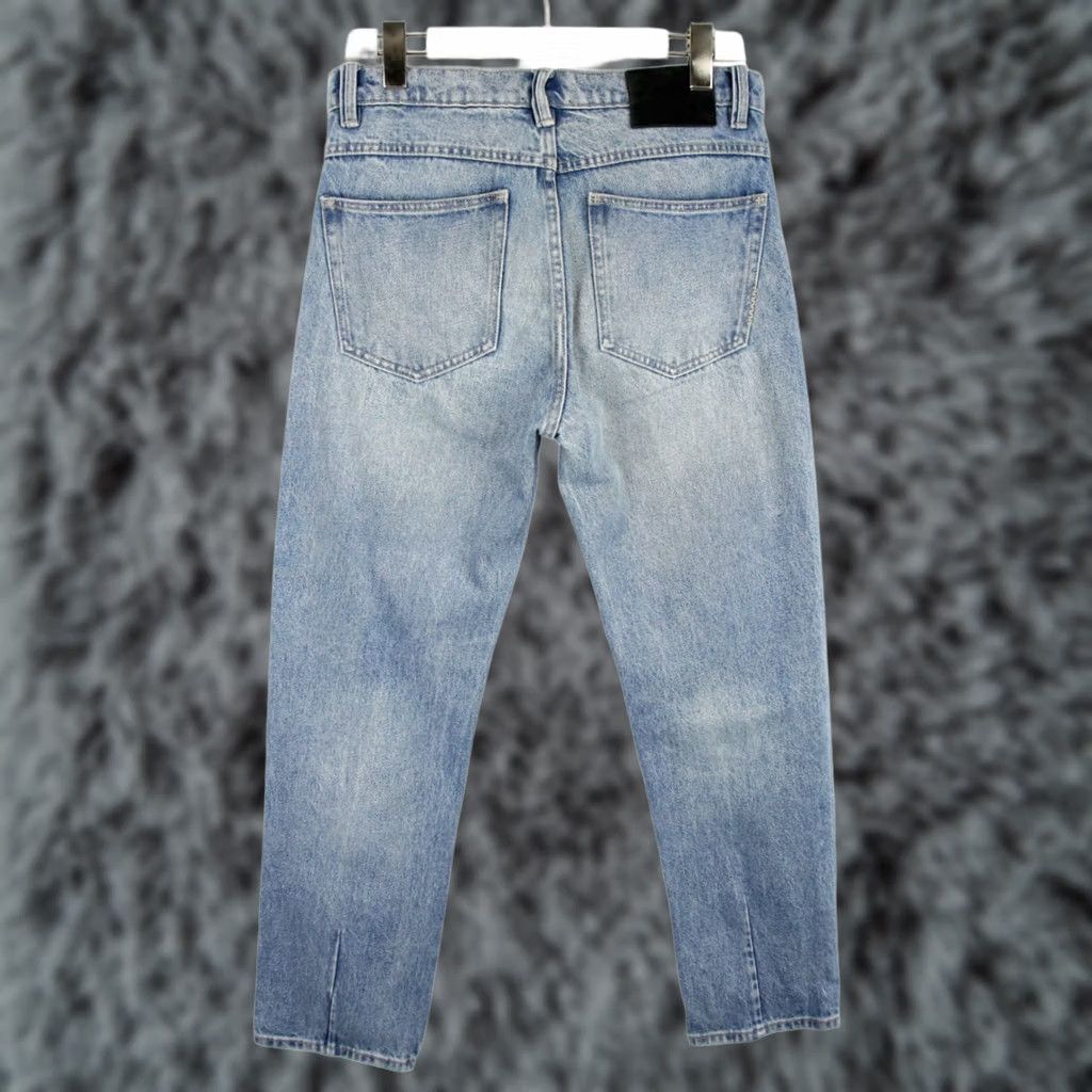 Vintage NEUW Studio Relaxed Jeans Men's W31/L32 Blue Whiskers Faded Button Fly Denim Casual Jeans Men Size US 31 - 1 Thumbnail