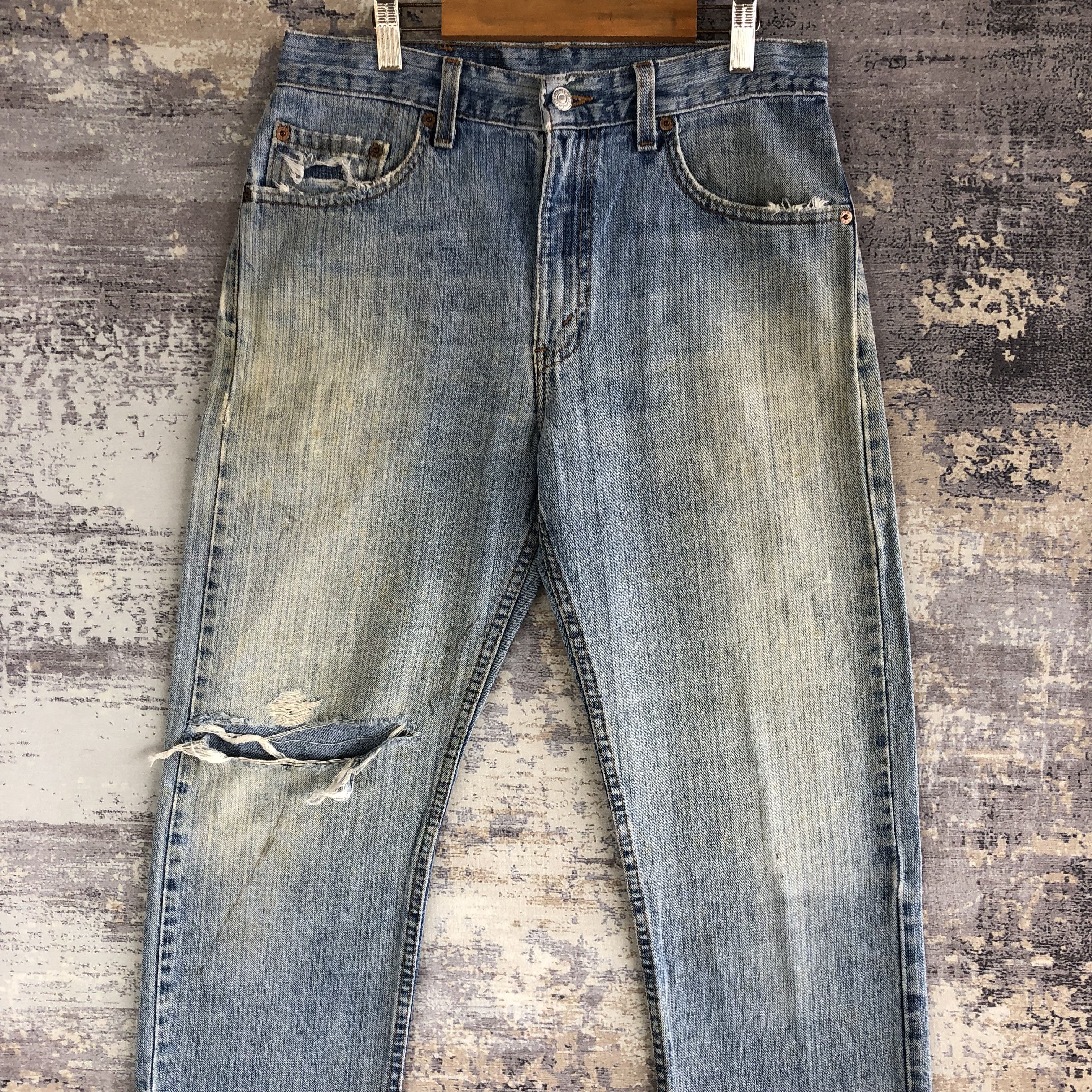 Levi's Vintage Levis 505 Distressed Sun Faded Jeans Levi's Denim Size 28" / US 6 / IT 42 - 3 Thumbnail
