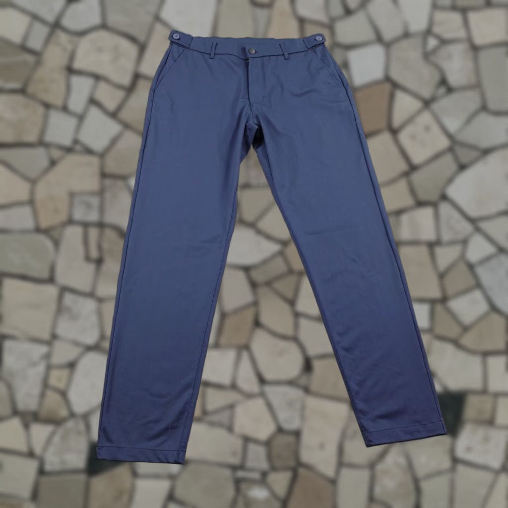 YoungLA YoungLA Pants Mens 34L Straight Chino Slacks Blue 32 Inseam Office Tech Performance Slim Pockets Logo Breachable Blue Size US 34 / EU 50 - 1 Thumbnail