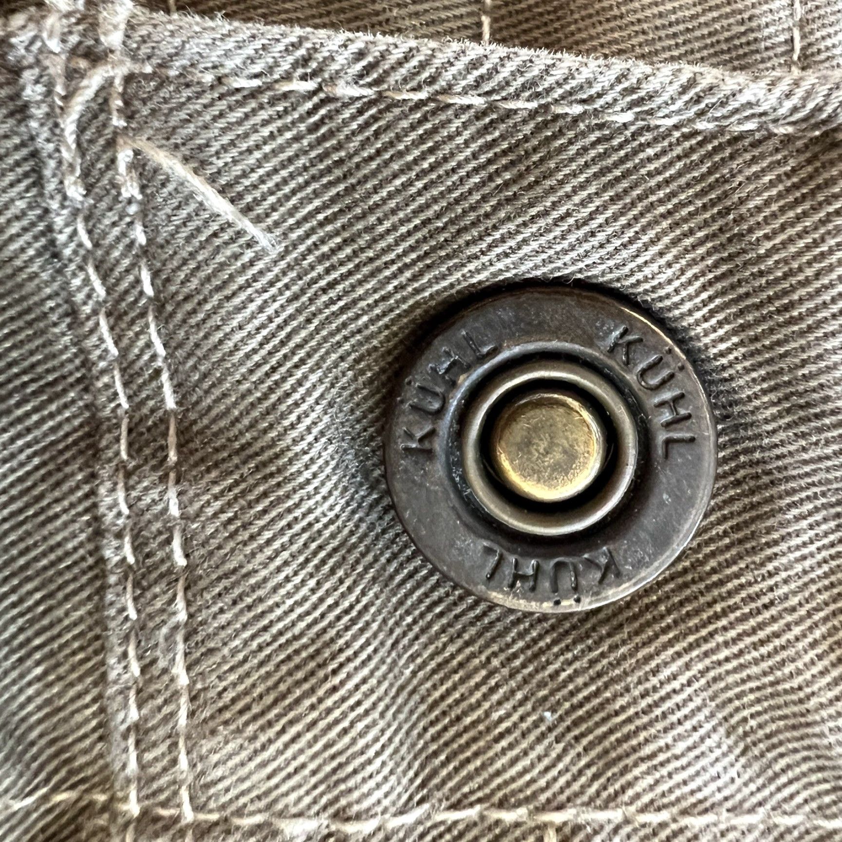 Vintage VINTAGE KUHL RYDR Hiking Pants 40 x 30 Zip Fly Olive Green Brown Mens Size US 40 / EU 56 - 2 Thumbnail