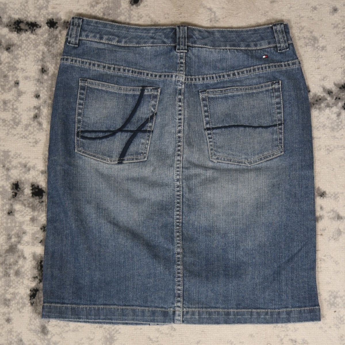 Tommy Hilfiger Y2K Tommy Hilfiger Denim Jeans Skirt Size 28" / US 6 / IT 42 - 4 Thumbnail