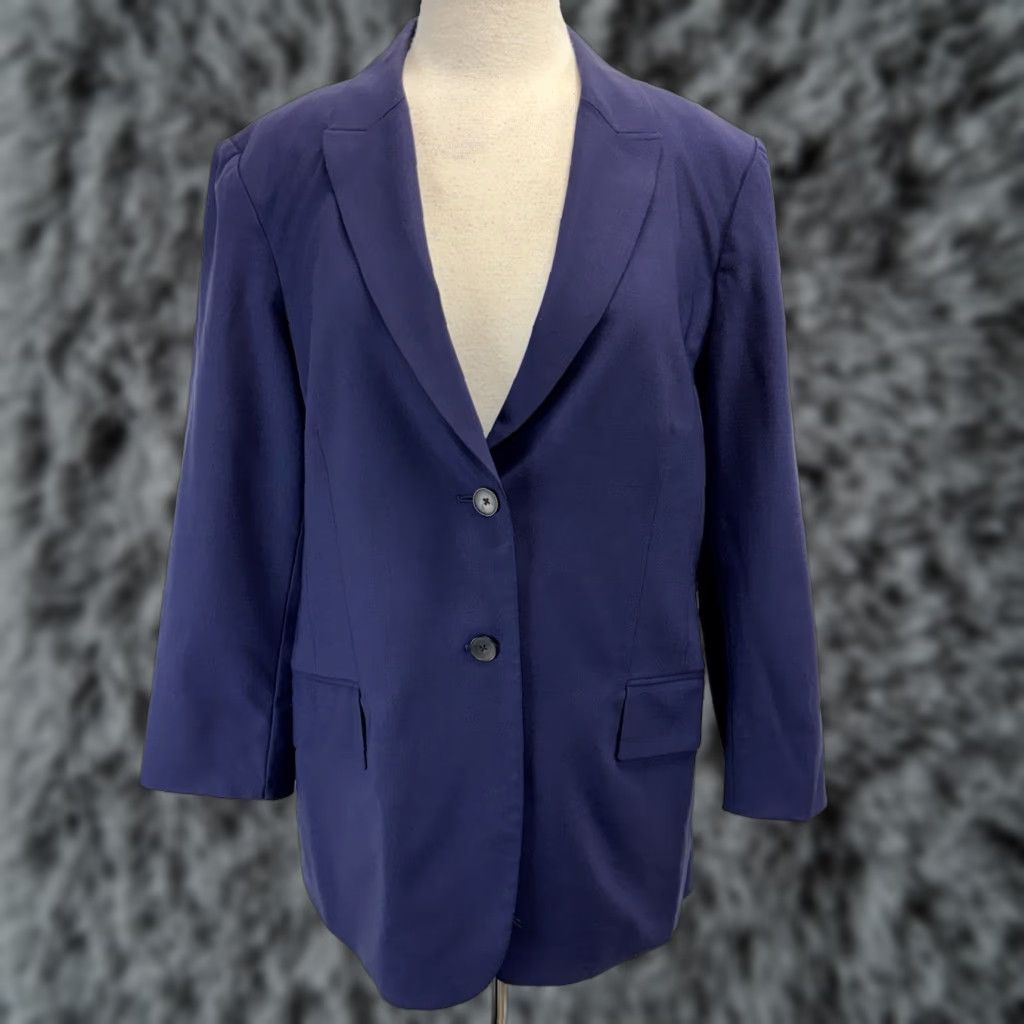 Vintage MM Lafleur Carson Blazer Jacket Women’s 14 Navy Wool Blend Blazer Career Basic Work Staple Two-Button Long Sleeve Regular Size 14 Womens Size XL / US 12-14 / IT 48-50 - 1 Thumbnail