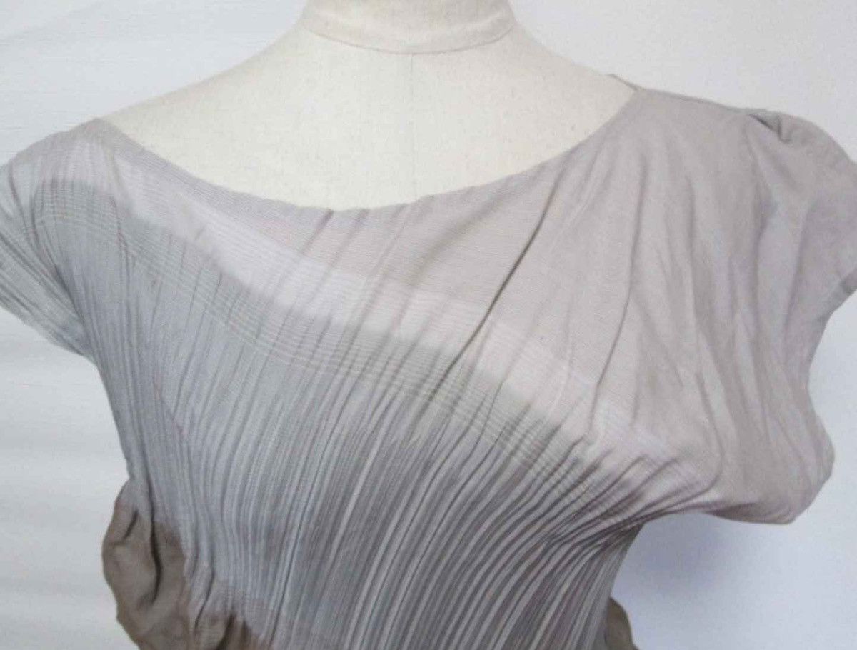 Issey Miyake issey miyake asymetrical pleated dress Size XS / US 0-2 / IT 36-38 - 2 Thumbnail