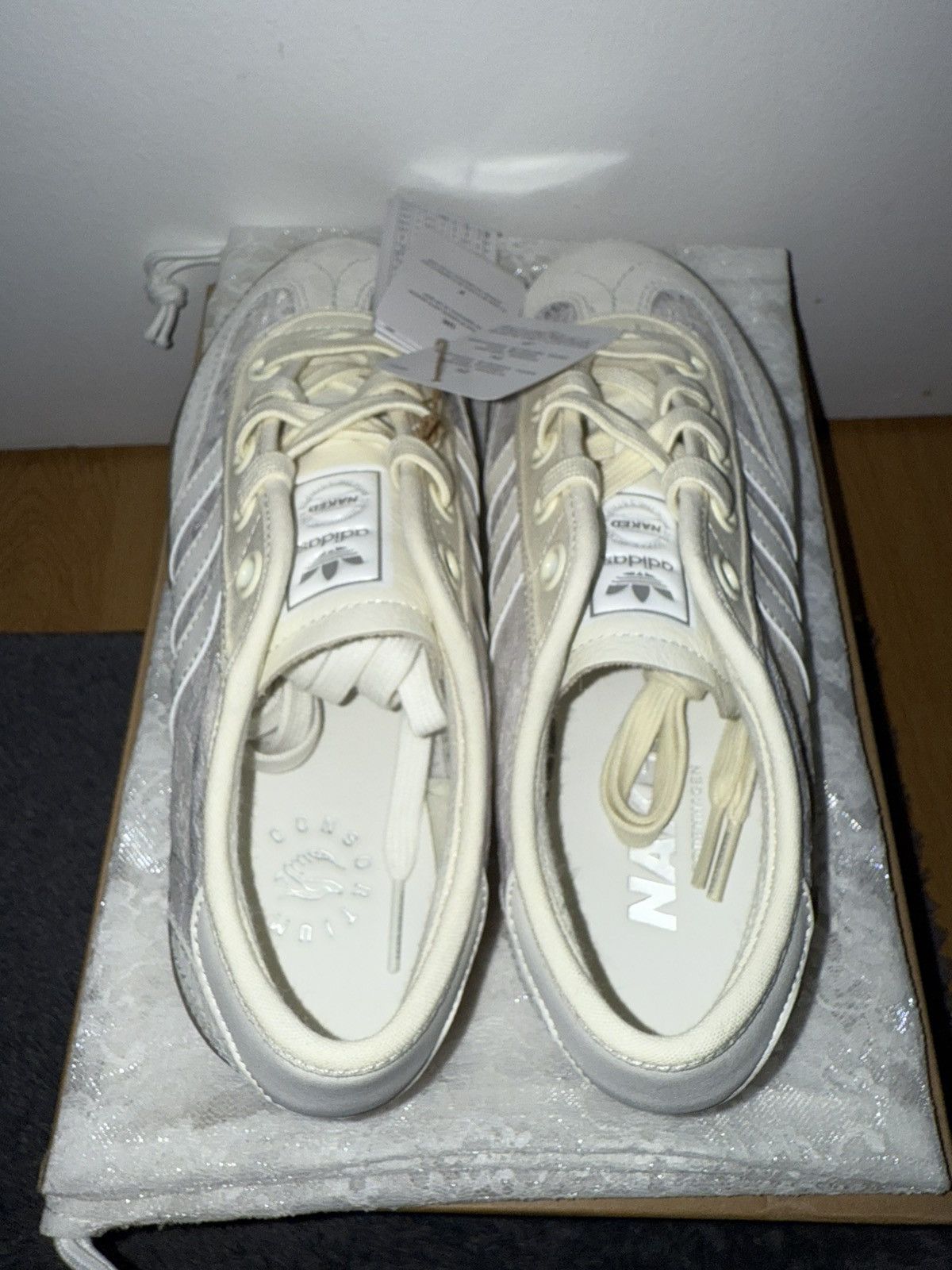 Adidas Adidas Tischtennis Naked Copenhagen Silvery Daisy Lace Pack Size US 5.5 / IT 35.5 - 15 Thumbnail