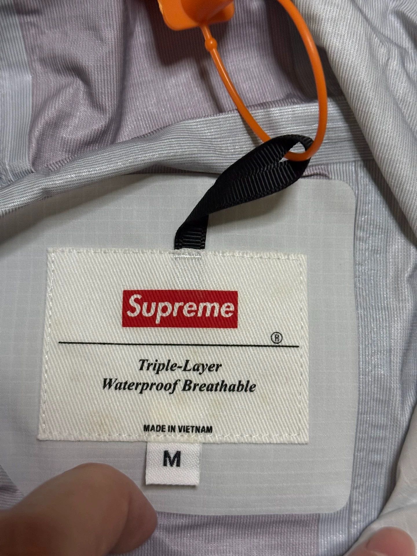 Supreme Supreme 18SS Taped Seam Shell Jacket M (New) Size US M / EU 48-50 / 2 - 5 Thumbnail