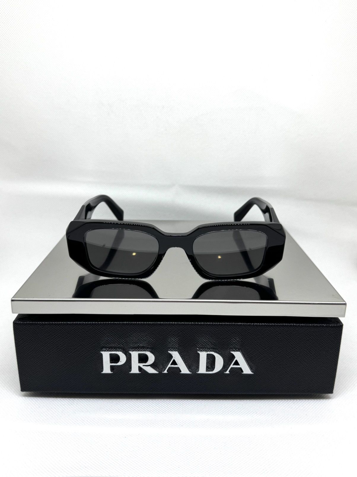 Prada NEW Prada Symbole sunglasses PR 17WS 1AB07Z Size ONE SIZE - 2 Thumbnail