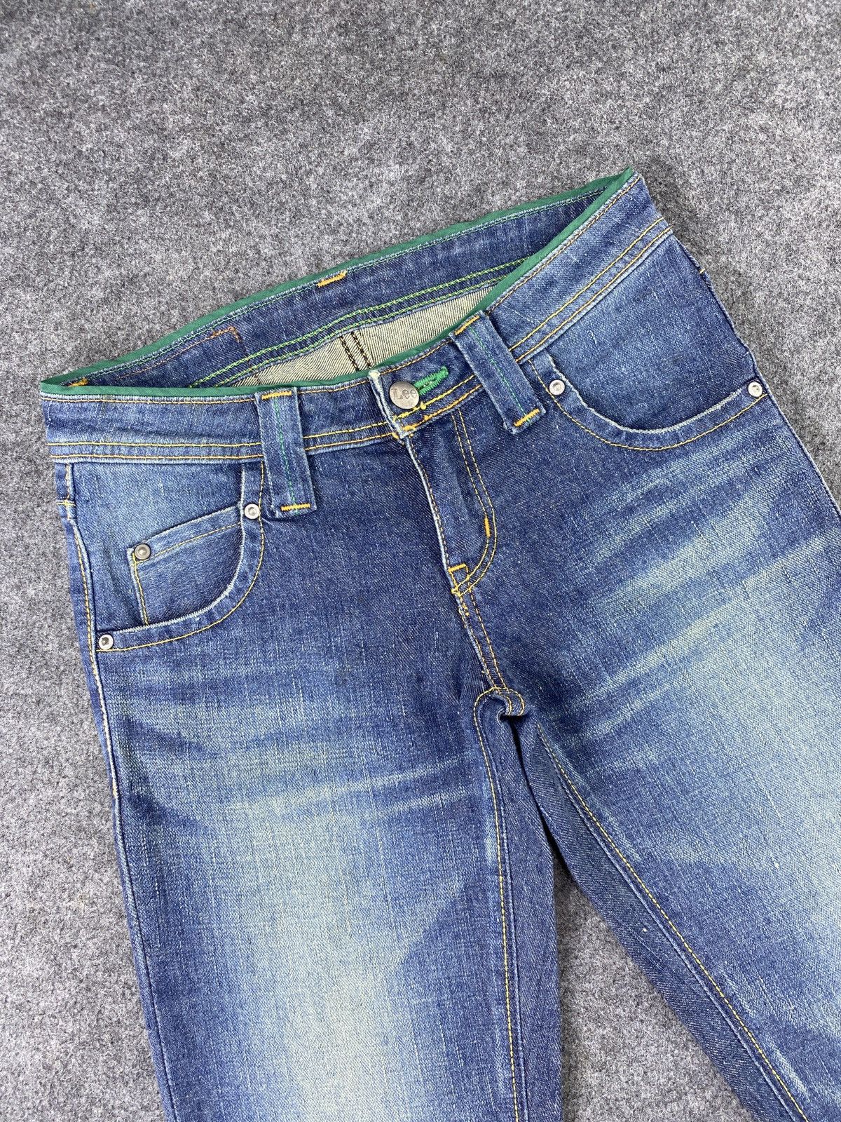 Jean × Lee × Vintage Vintage Lee Blue Wash bootcut Jeans - J1000 Size 27" / US 4 / IT 40 - 3 Thumbnail