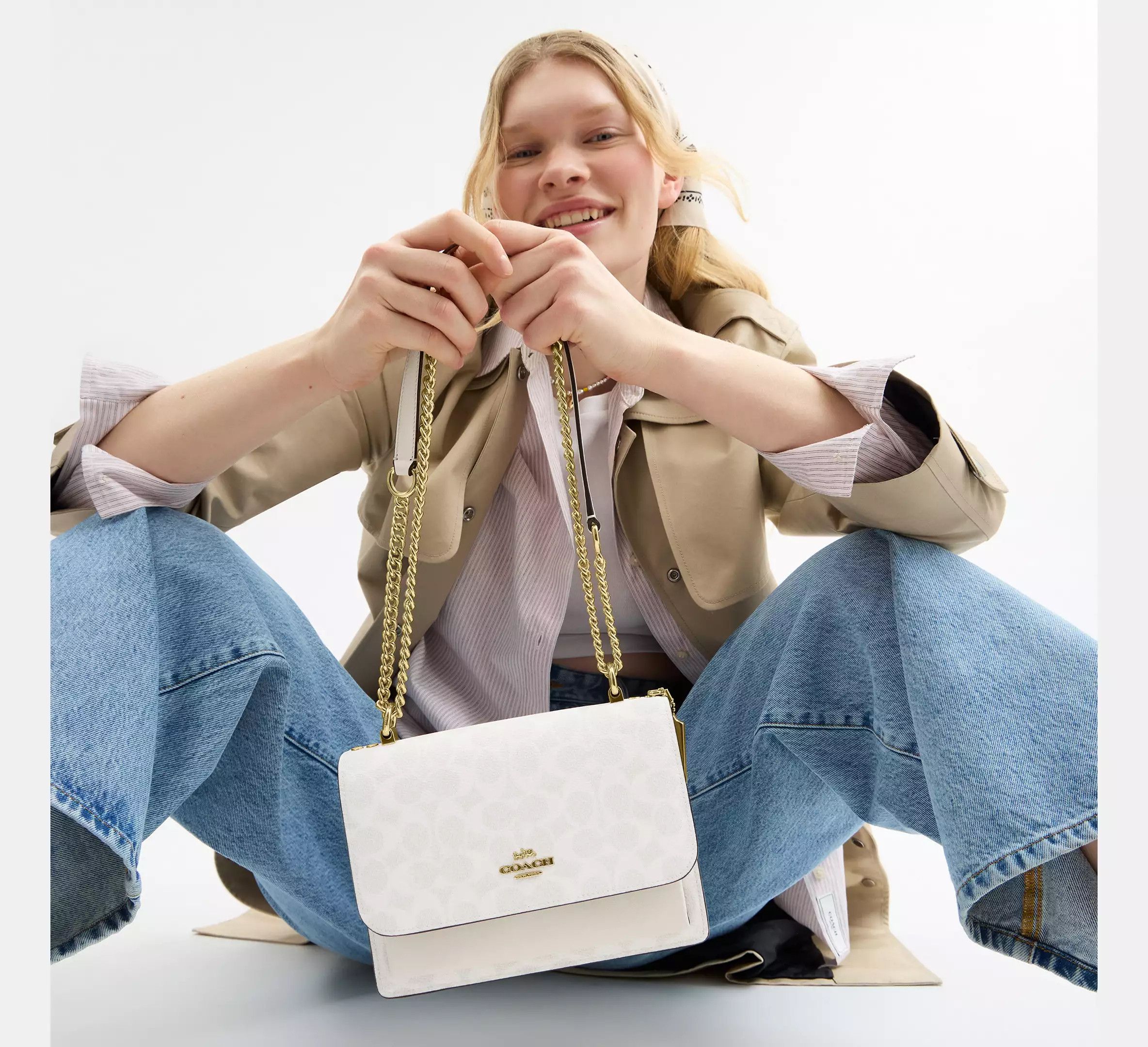 Coach Klare Crossbody Bag In Signature Canvas CAL29 Size ONE SIZE - 9 Thumbnail