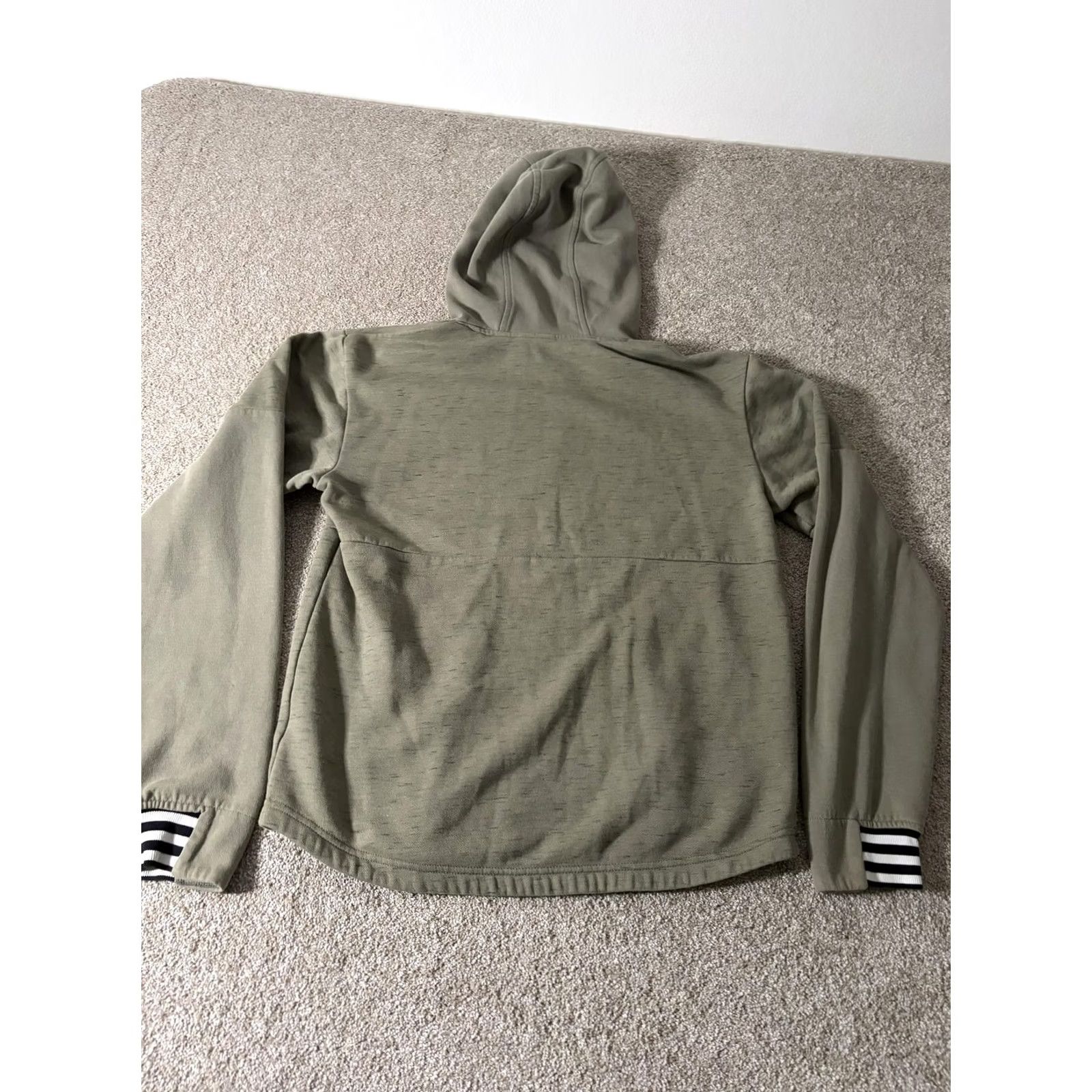 Adidas Adidas Hoodie Mens Small Green Fleece Pullover Kangaroo Logo Sweatshirt Athletic Size US S / EU 44-46 / 1 - 8 Thumbnail