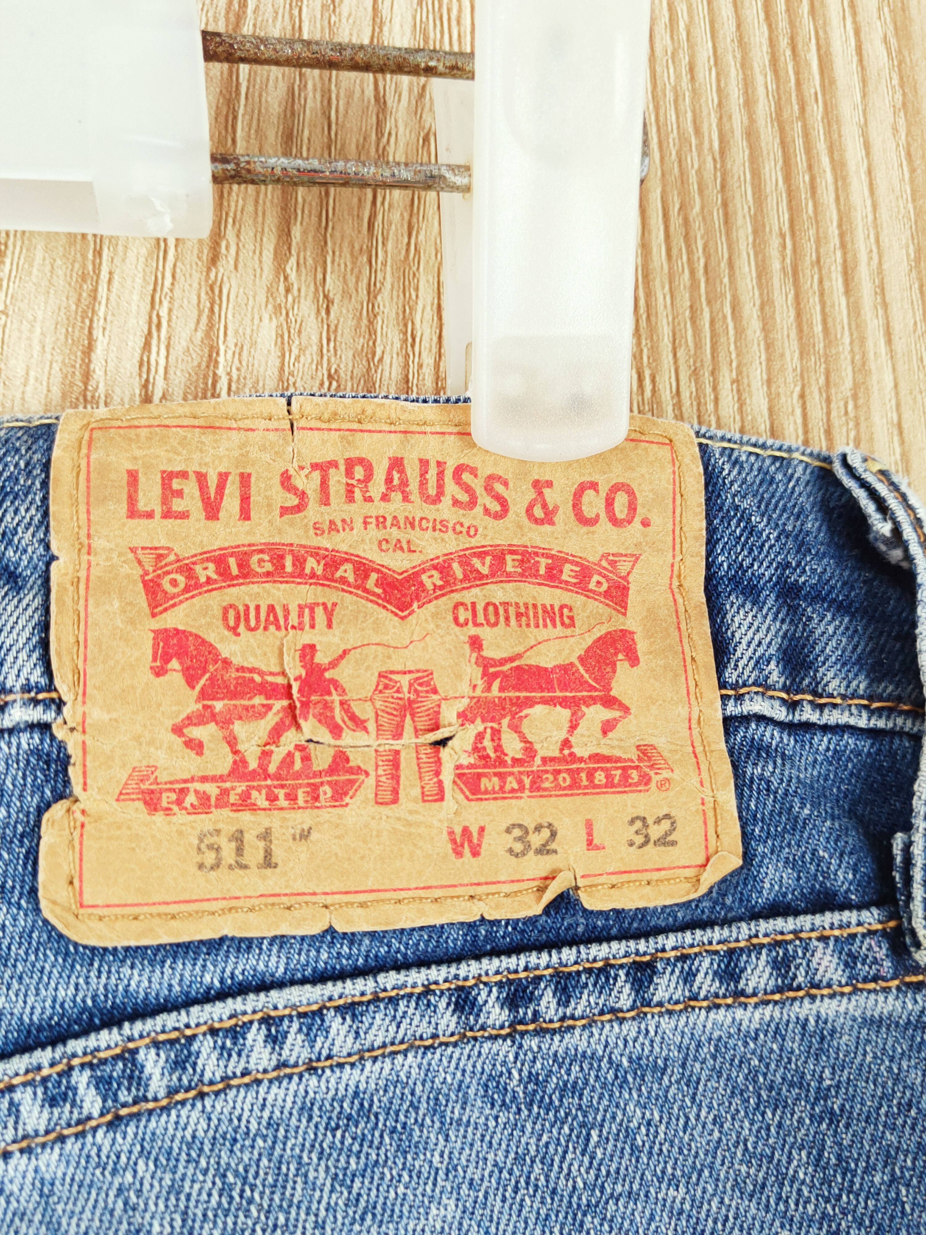 Levi's Levi's Blue Distressed Ripped Jeans #W790 Size US 32 / EU 48 - 7 Thumbnail