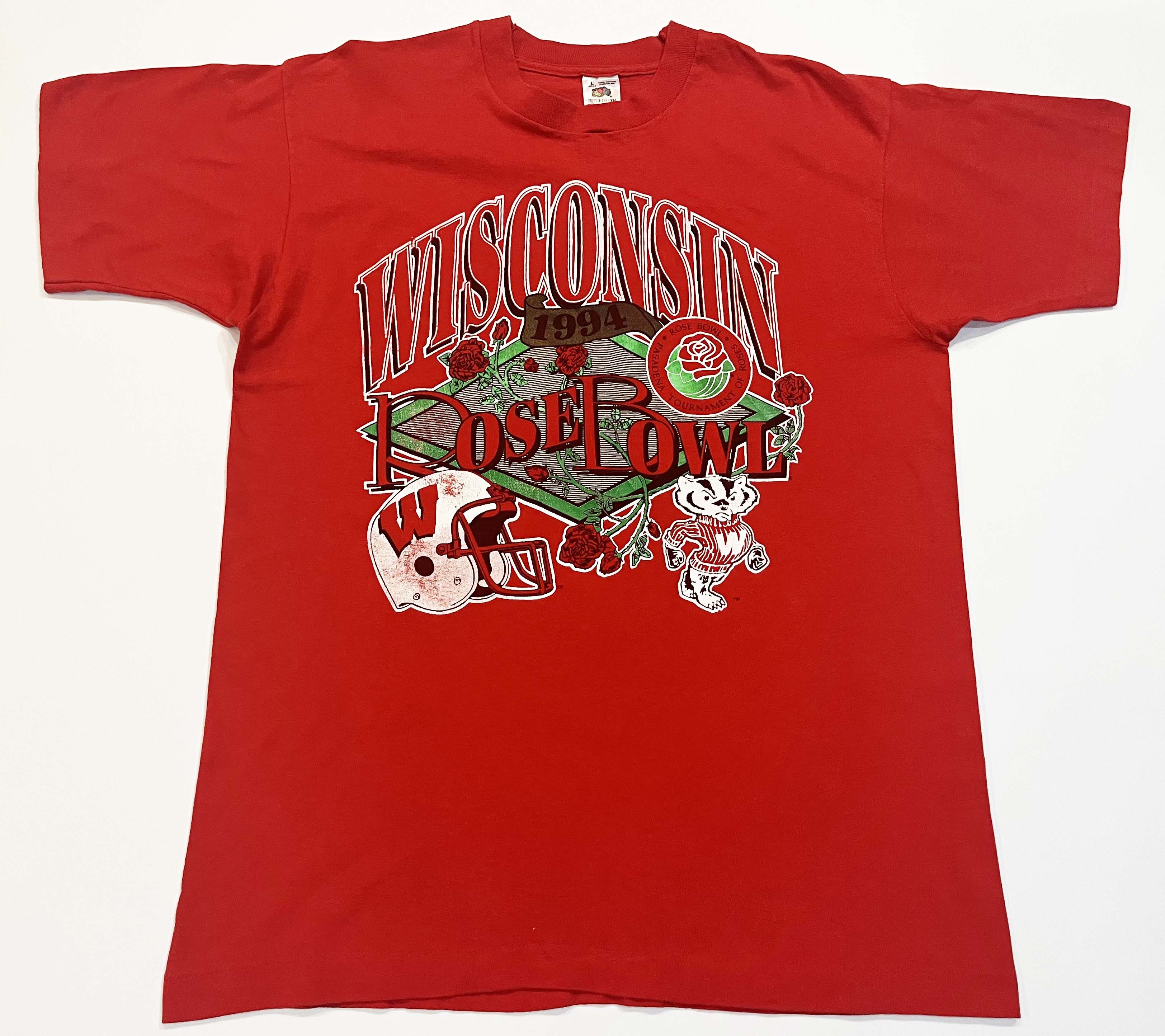 Fruit Of The Loom × NCAA × Vintage Vintage Fruit of the Loom NCAA Wisconsin Badgers Football Size US L / EU 52-54 / 3 - 1 Thumbnail