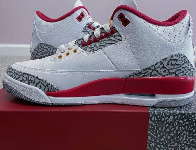 Jordan Brand Air Jordan 3 Cardinal Size US 8 / EU 41 - 2 Thumbnail