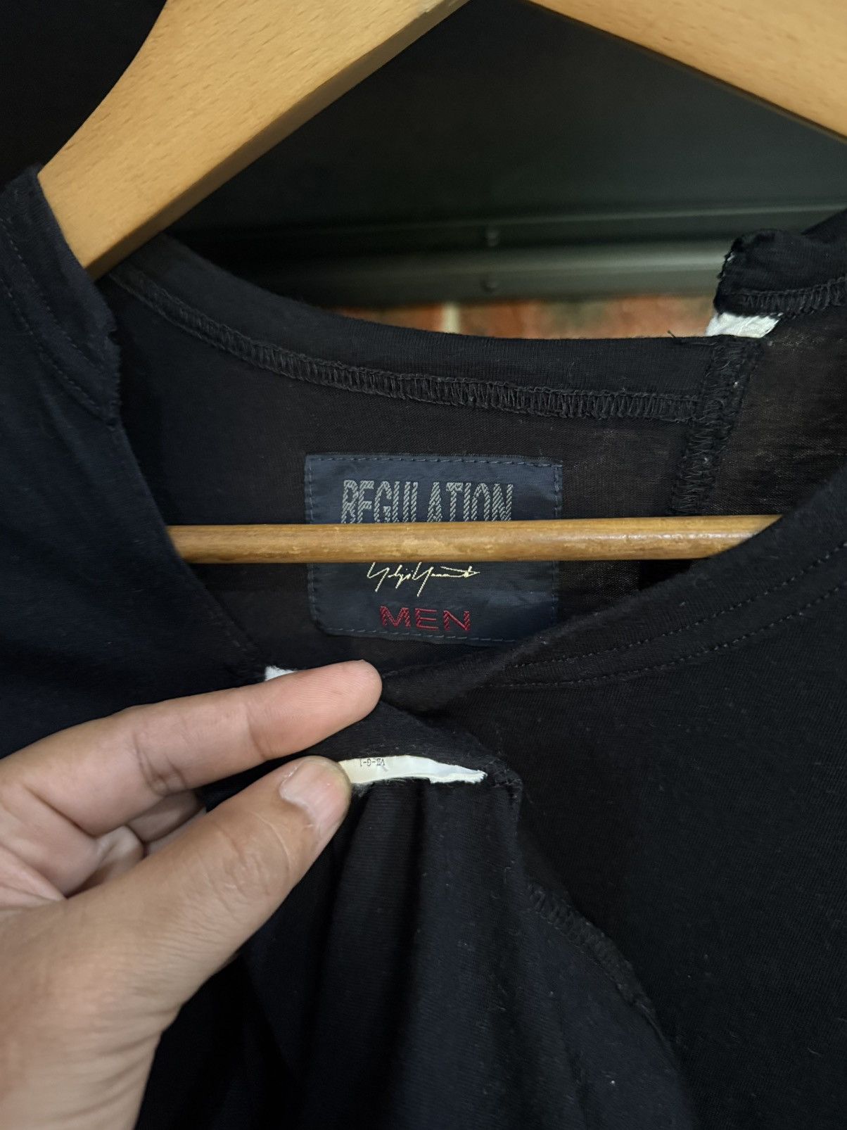 Vintage Yohji Yamamoto Signature Men Blank Japan Tee