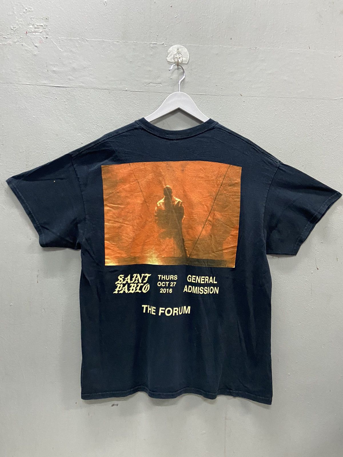 Kanye West KANYE WEST SAINT PABLO THE FORUM TEE SHIRT Size US XL / EU 56 / 4 - 1 Thumbnail