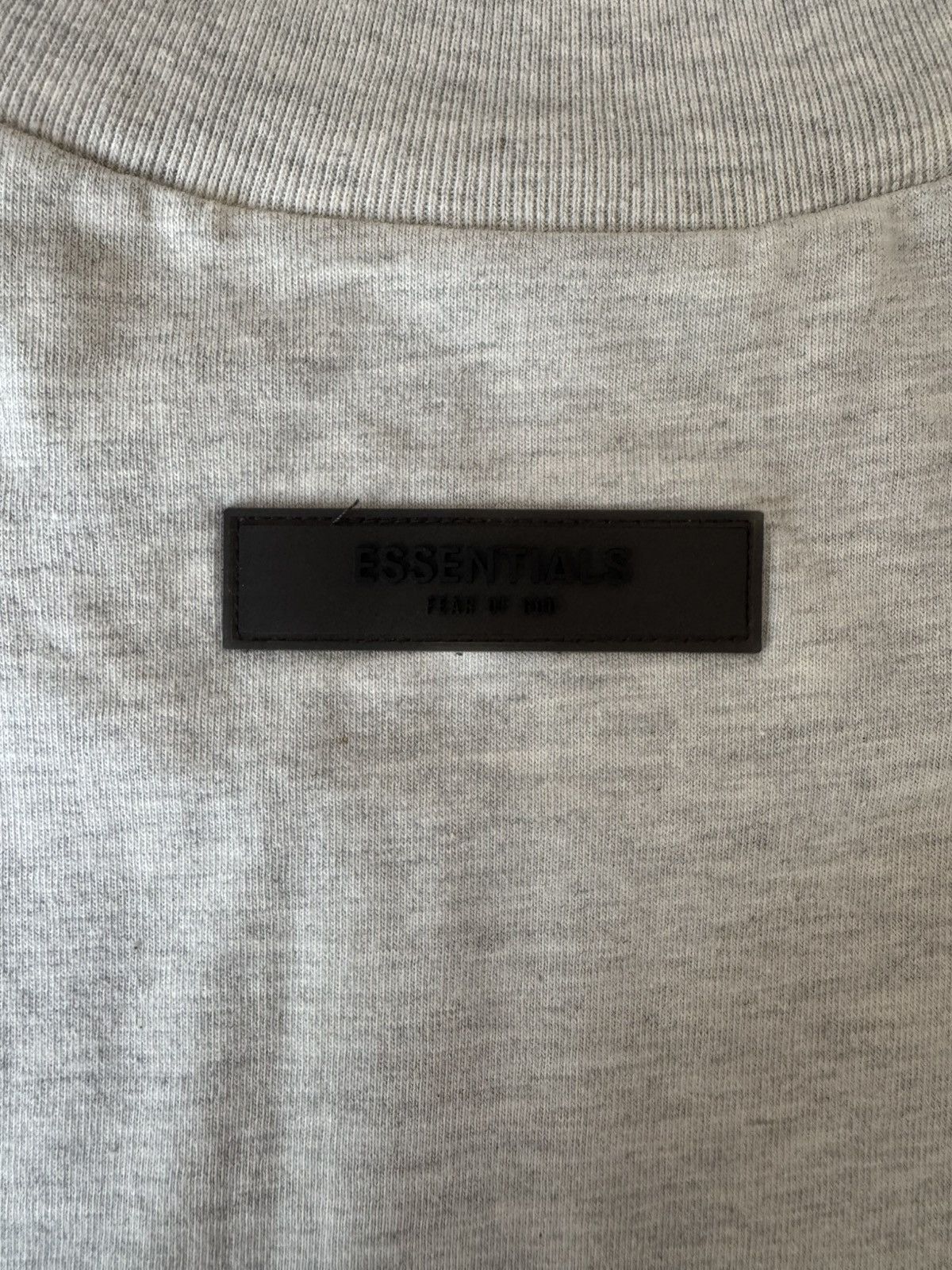 Fear of God Fear of God Essentials LIGHT OATMEAL Tee Size M BNWT Size US M / EU 48-50 / 2 - 4 Thumbnail