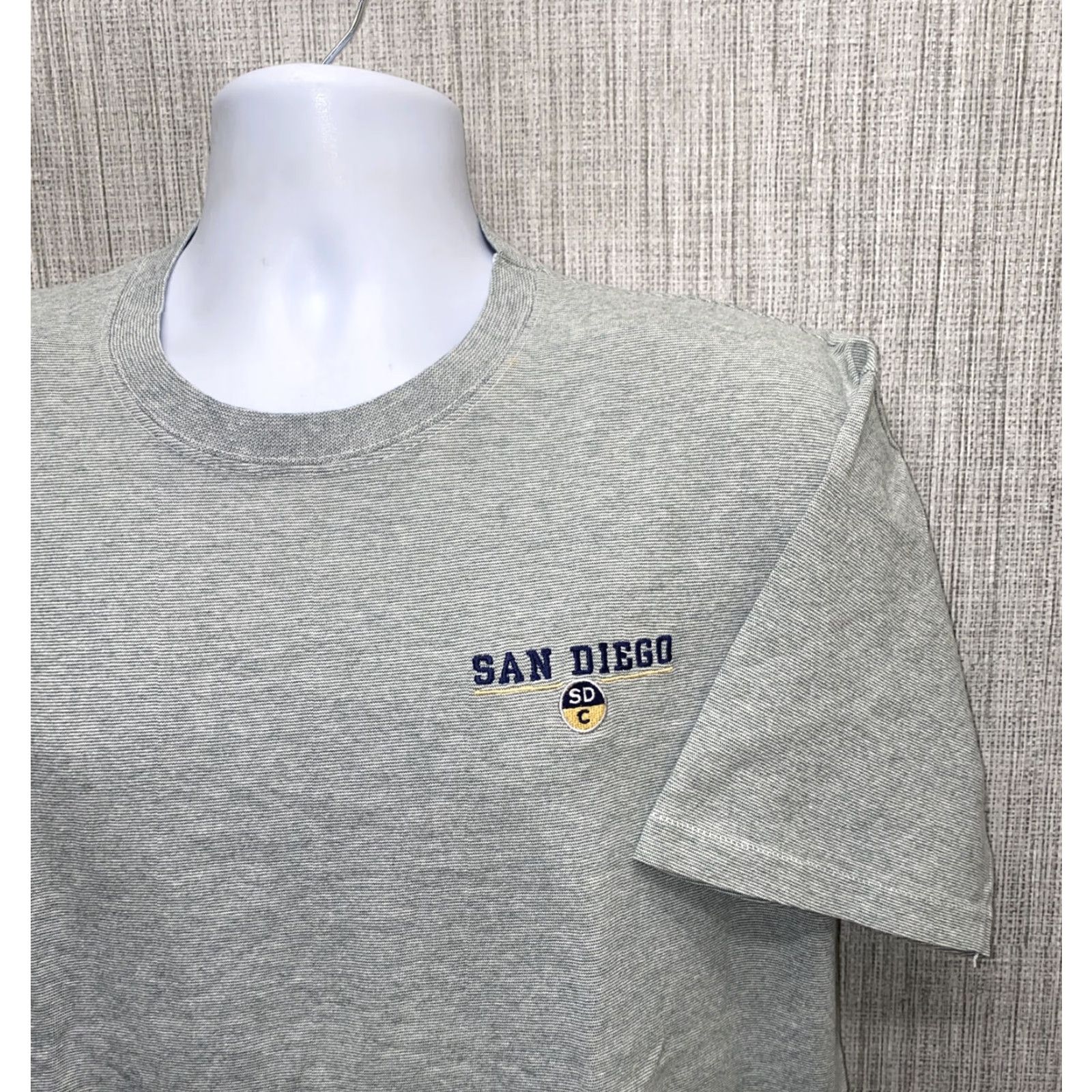 Vintage Cal Cru Men's T-Shirt Short Sleeve Gray USA Made San Diego Size Large Size US L / EU 52-54 / 3 - 2 Thumbnail