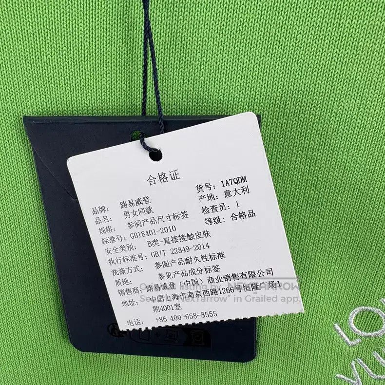 Louis Vuitton Louis Vuitton Green pin short sleeve Size US L / EU 52-54 / 3 - 7 Thumbnail