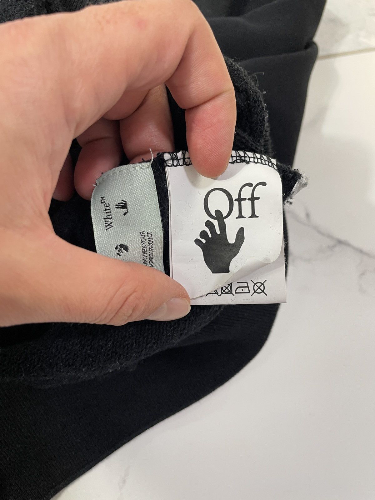 Off-White Off-White Men's Caravaggio Print Hoodie Black Size US S / EU 44-46 / 1 - 11 Thumbnail