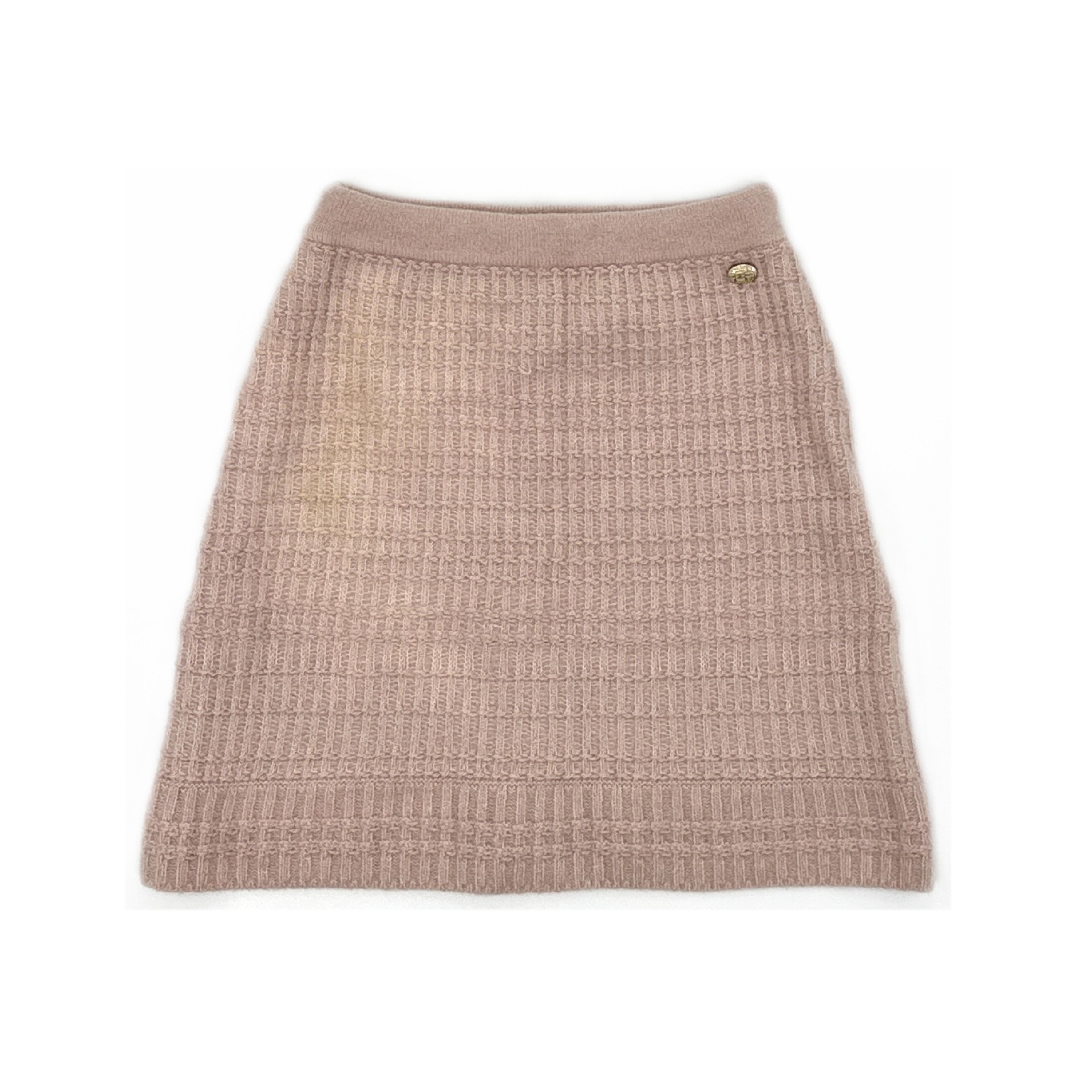 Chanel Chanel Pink Knit Mini Skirt Size 36 Size 26" / US 2 / IT 38 - 1 Thumbnail