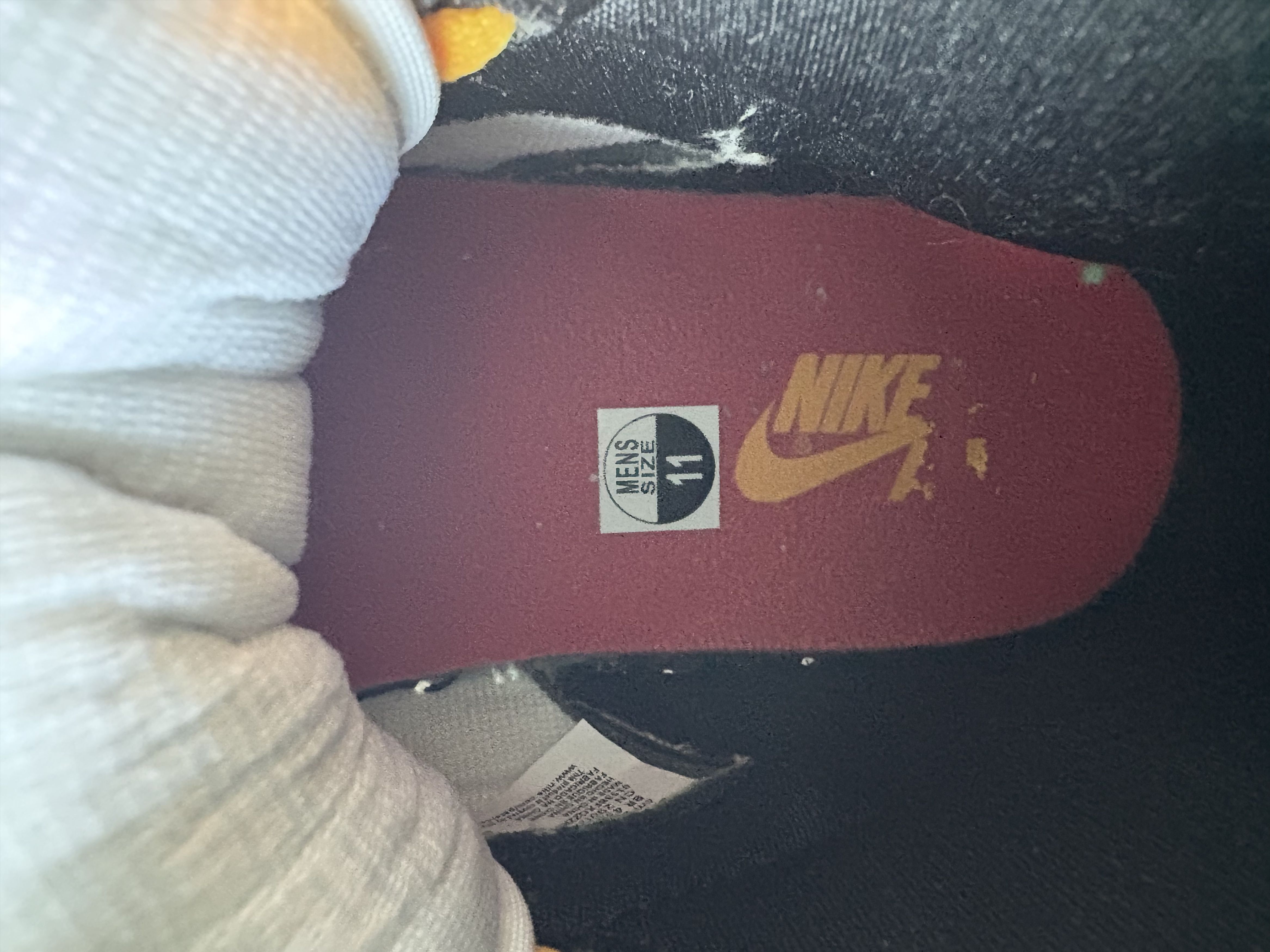 Jordan Brand Jordan 1 Retro High OG Size US 11 / EU 44 - 5 Thumbnail