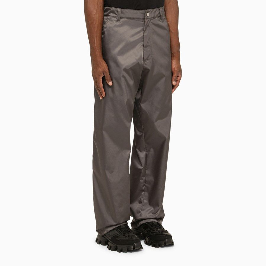 Prada o1d2blof0524 Trousers in Grey Size US 32 / EU 48 - 3 Thumbnail
