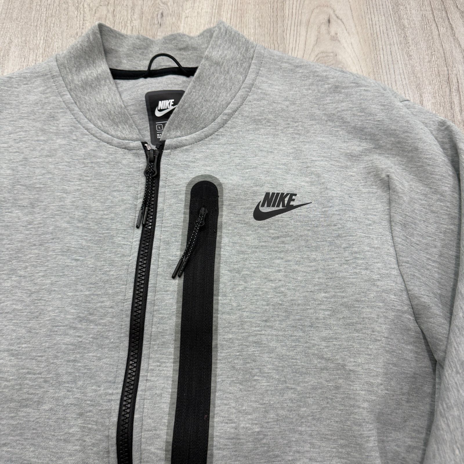 Nike Nike Sportswear Tech Fleece Bomber Jacket Men's Large Gray Size US L / EU 52-54 / 3 - 3 Thumbnail