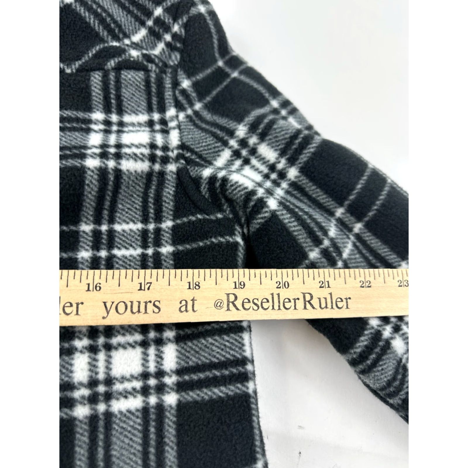 Vintage Sage Collective Shacket Womens Small Black White Plaid Sherpa Lined Button Front Size S / US 4 / IT 40 - 7 Thumbnail