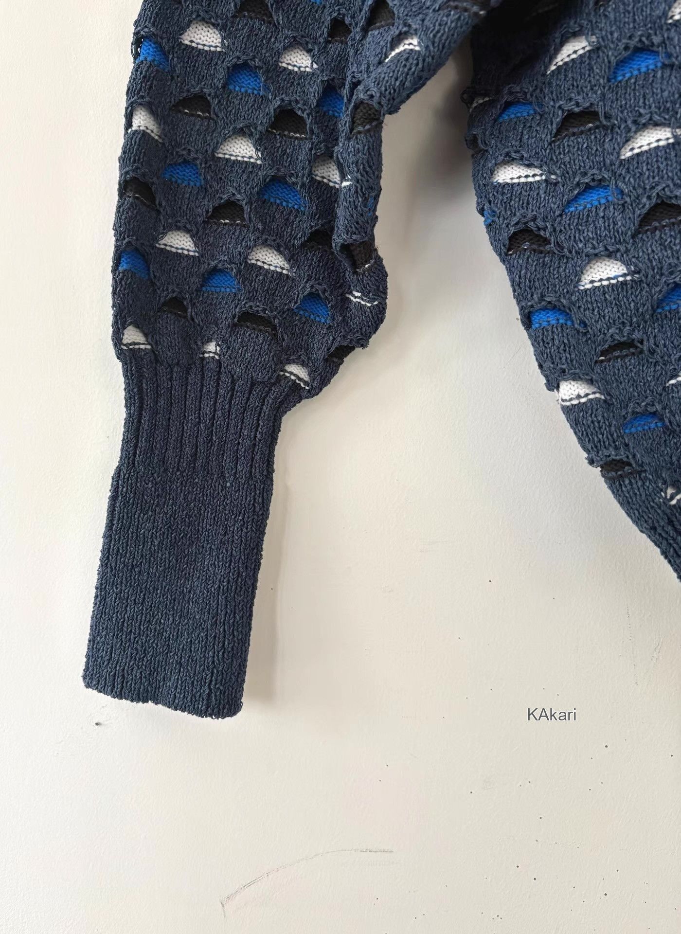 CFCL Blue V-Neck Patterned Sweater Size M Size US M / EU 48-50 / 2 - 5 Thumbnail
