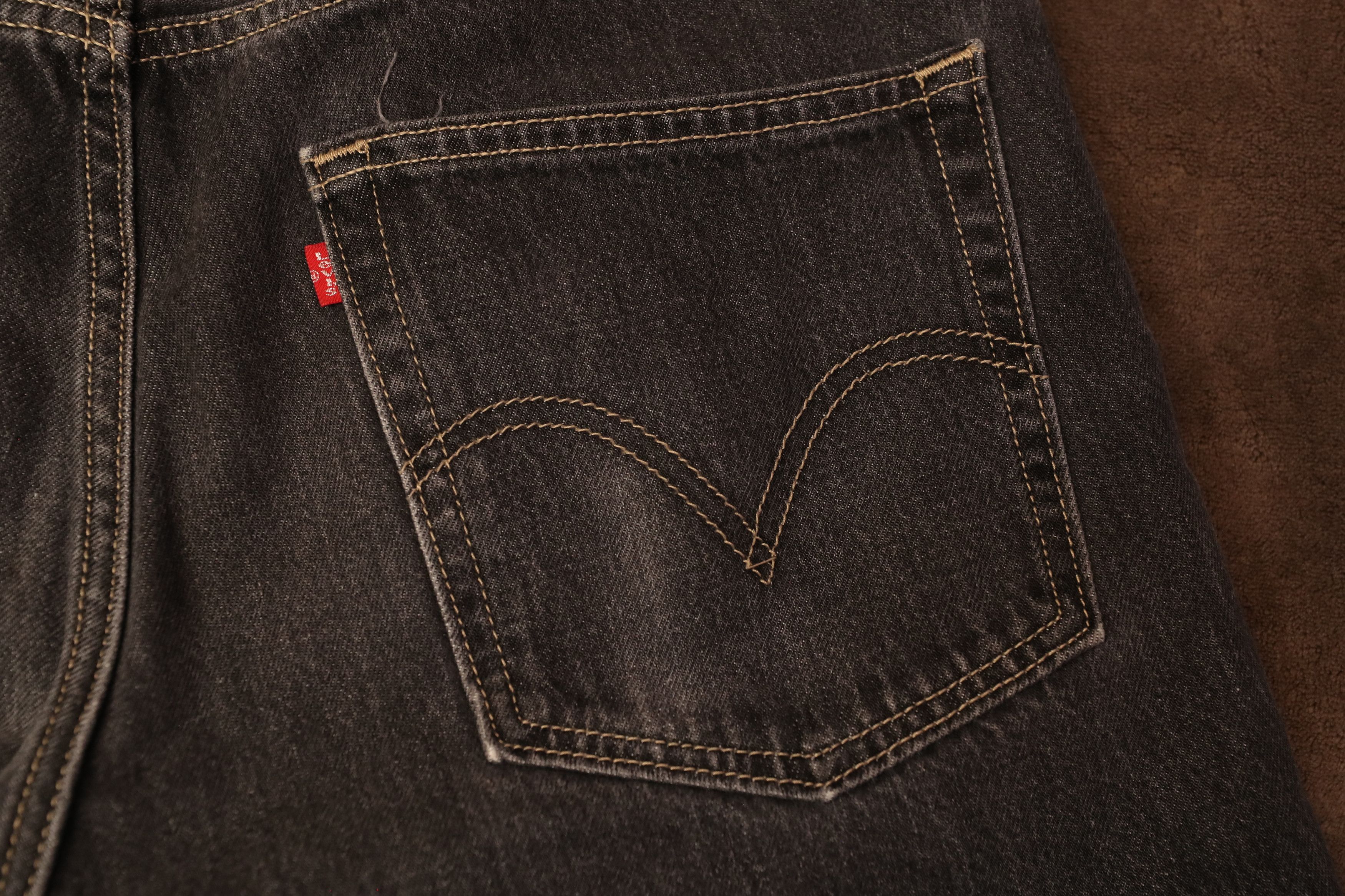 Levi's Levis 569 LOOSE STRAIGHT FIT MEN'S JEANS (34x32) Size US 36 / EU 52 - 10 Thumbnail