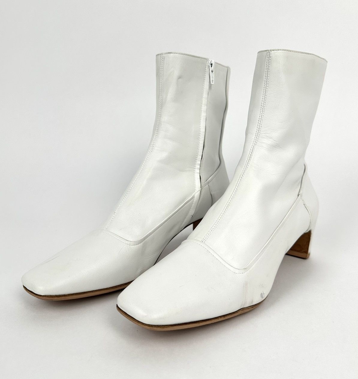 Maison Margiela Maison Margiela - Line 22 Boot Heels White Leather Side Zip Size US 9 / IT 39 - 1 Thumbnail