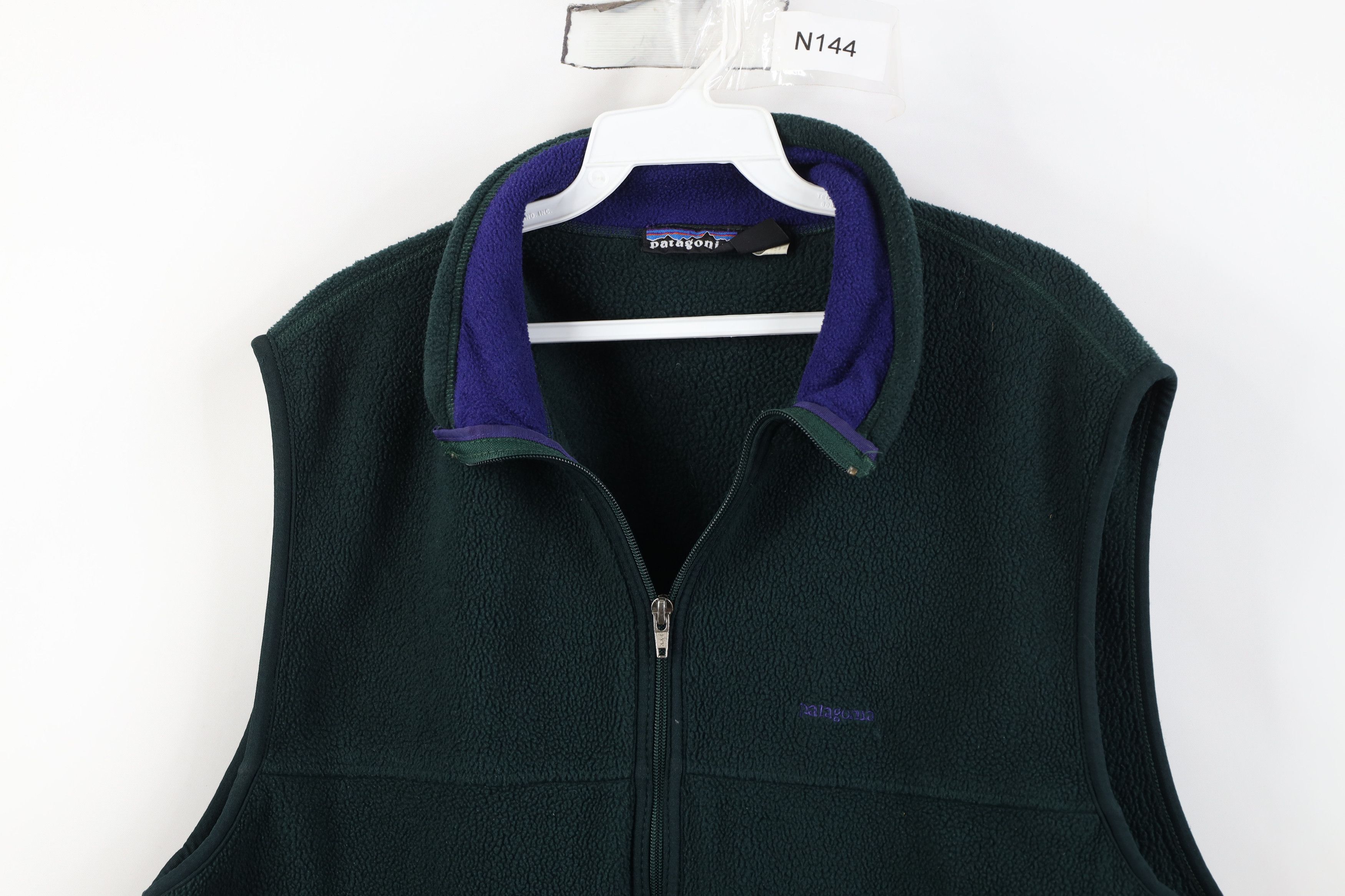 Patagonia Vintage 90s Patagonia Full Zip Fleece Vest Jacket Green USA Size US L / EU 52-54 / 3 - 2 Thumbnail
