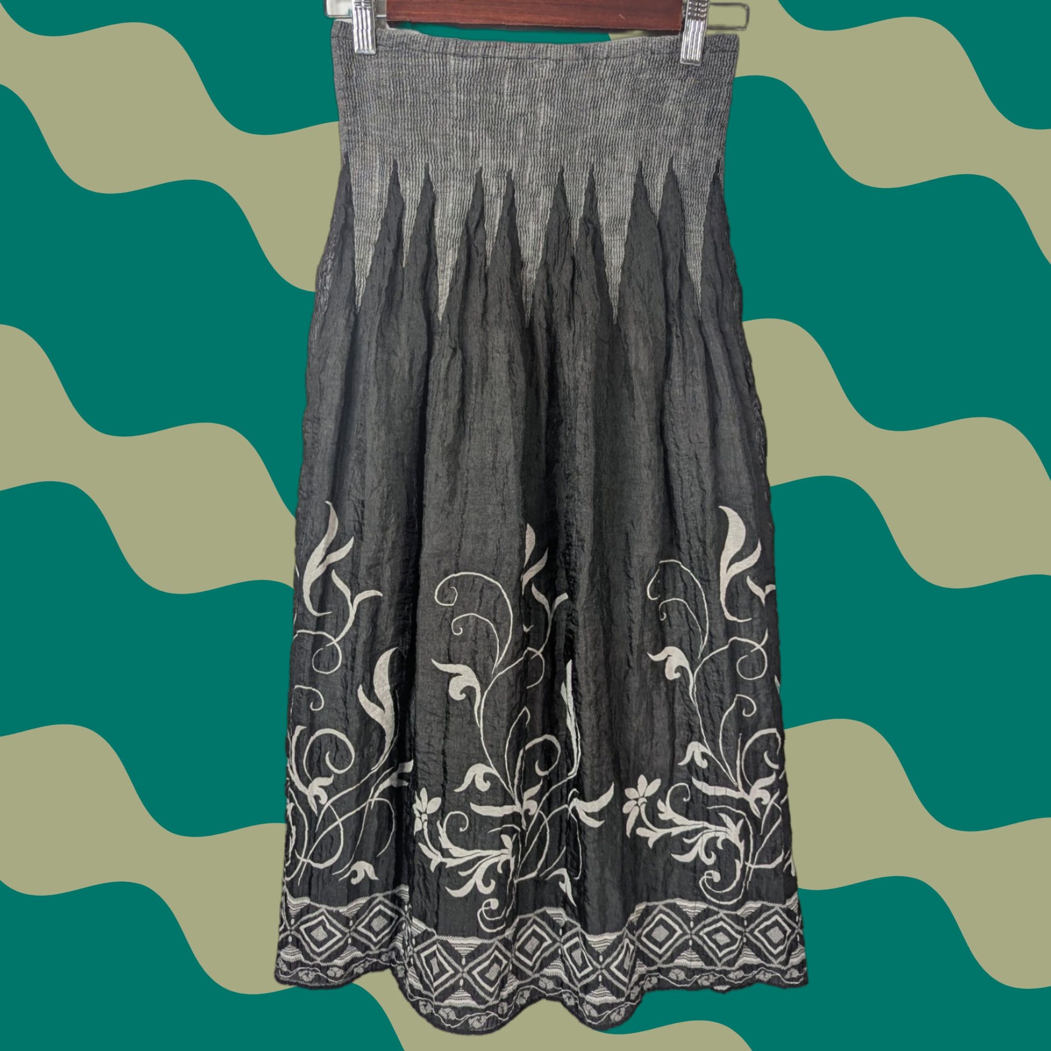 Vintage Anthropology Lapis Convertible Maxi Skirt Tube Dress One Size Black Gray Boho Size 42" / US 20 - 1 Thumbnail