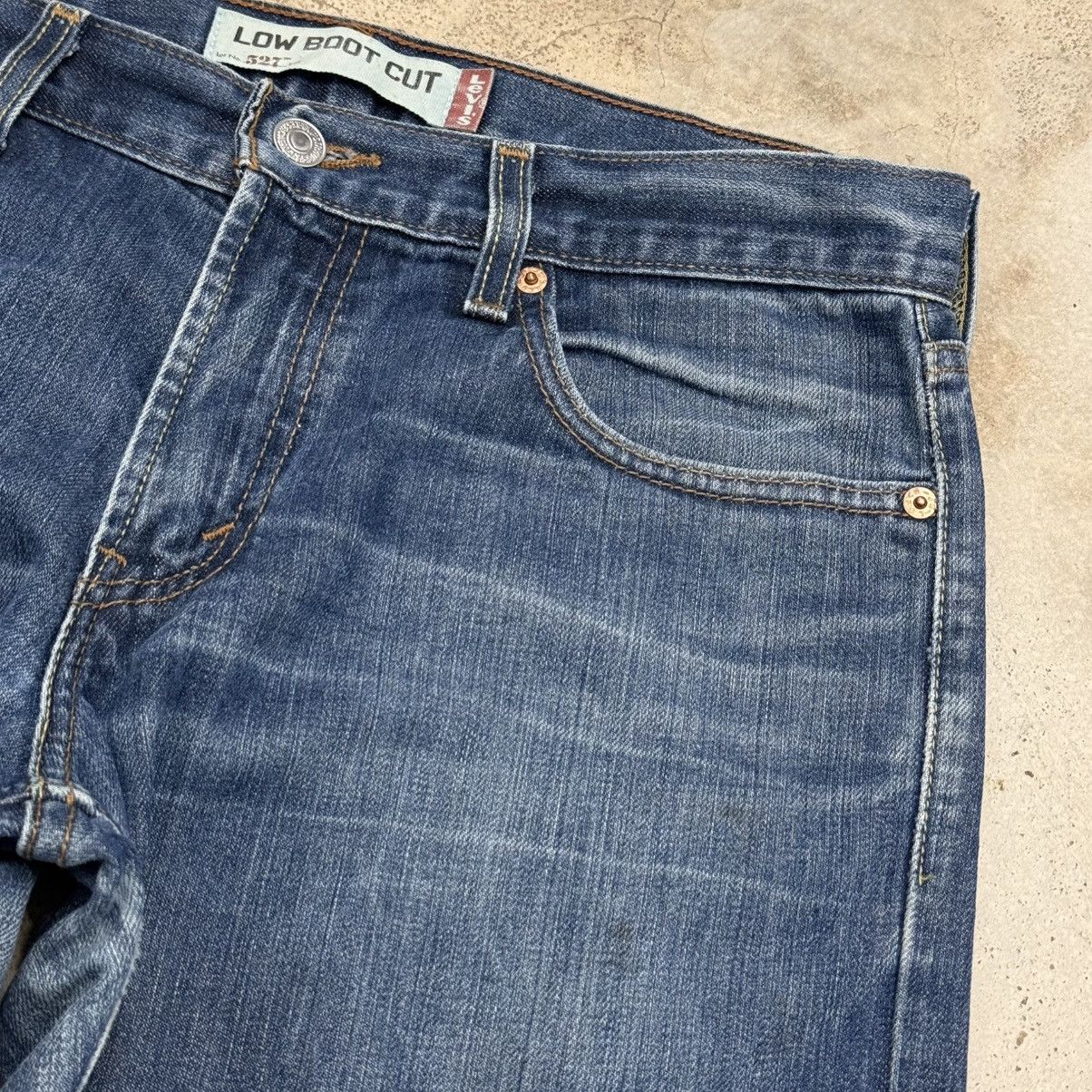 Levi's Levis 527 Low Bootcut Denim Pants Size US 30 / EU 46 - 8 Thumbnail