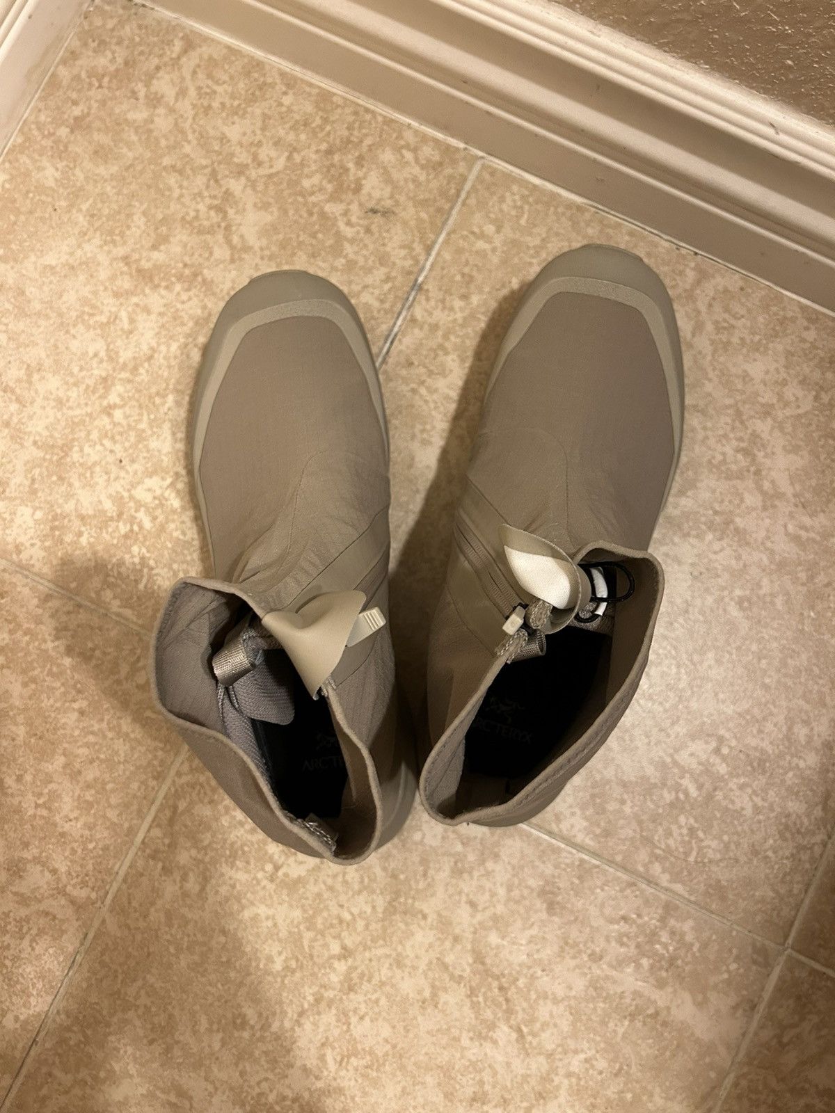 Arc'teryx Arcteryx Aerios Nivalis GTX | Grailed