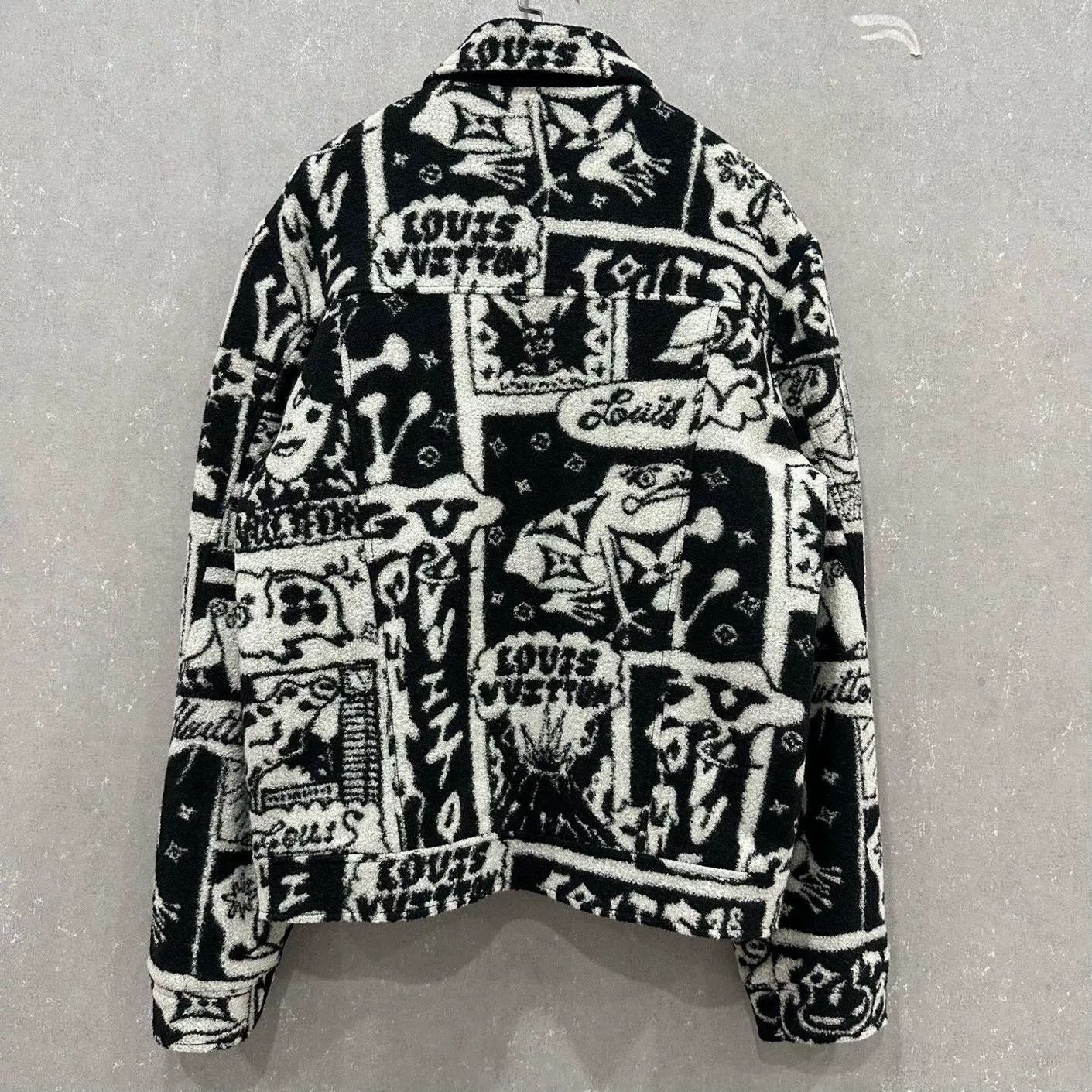 Louis Vuitton wool graphic jacket by louis vuitton Size US XL / EU 56 / 4 - 2 Thumbnail