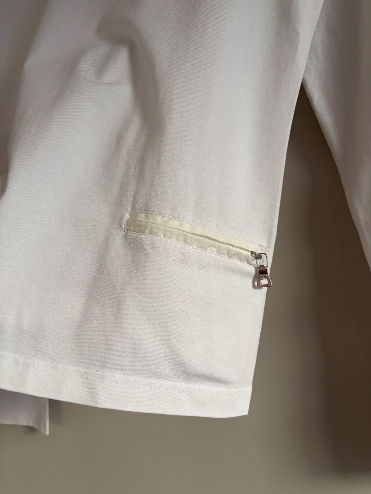 Prada Prada Red Tab White Mock Neck Zip Pocket Longsleeve Size M / US 6-8 / IT 42-44 - 4 Thumbnail