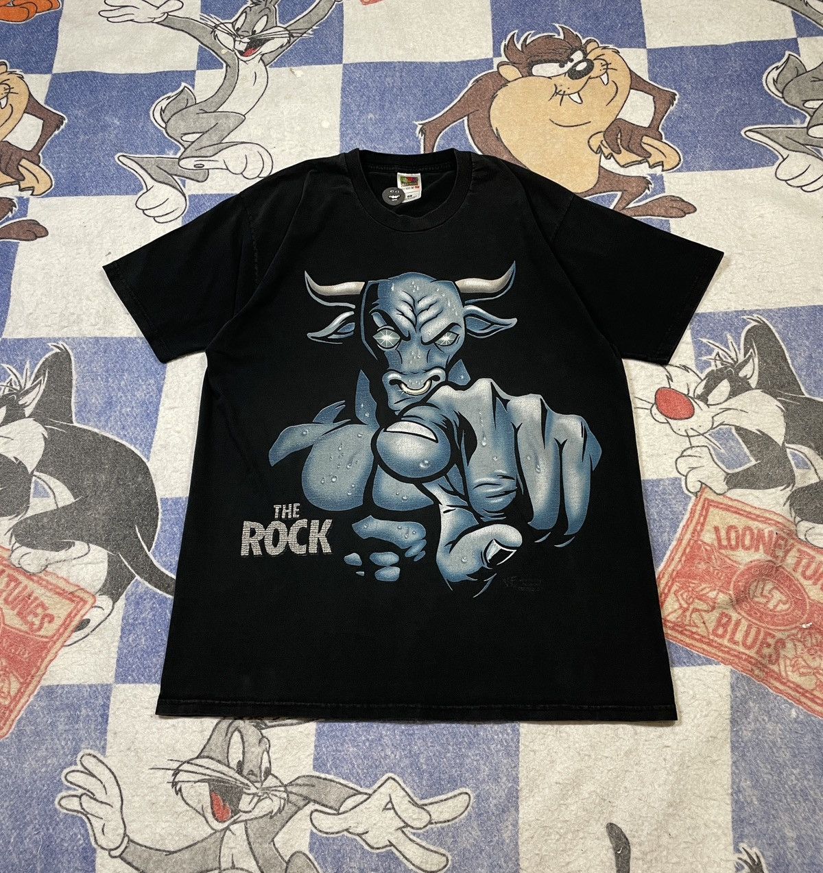 Vintage Vintage the rock WWE tee Size US XL / EU 56 / 4 - 1 Thumbnail