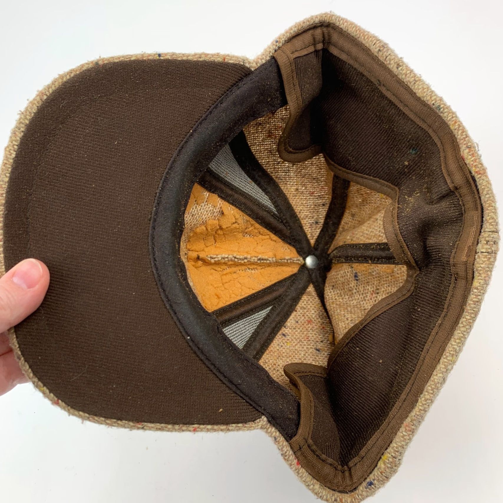 Vintage Vintage Brown Fitted Cap With Foam Shedding User: Vintage Brown Fitted Cap With Foam Shedding Size ONE SIZE - 5 Thumbnail