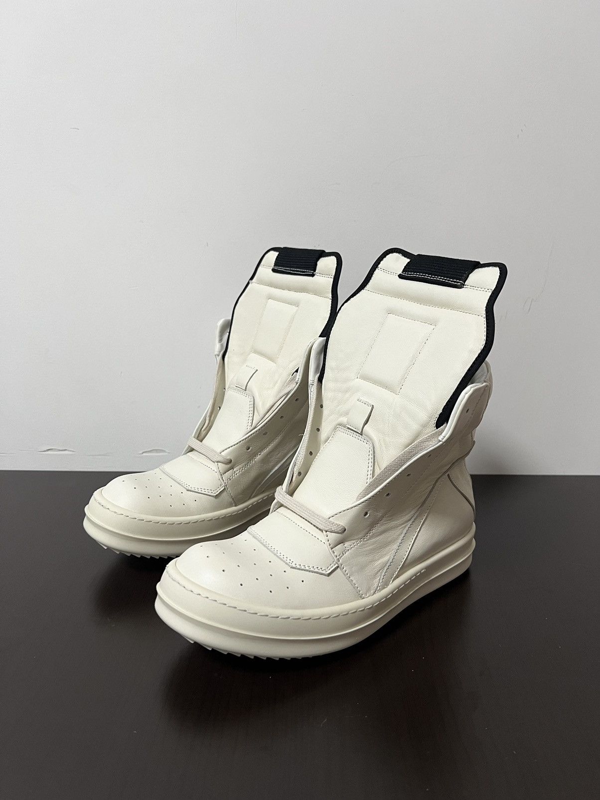 Rick Owens Rick owens white geobasket sz35 Size US 5 / IT 35 - 1 Thumbnail