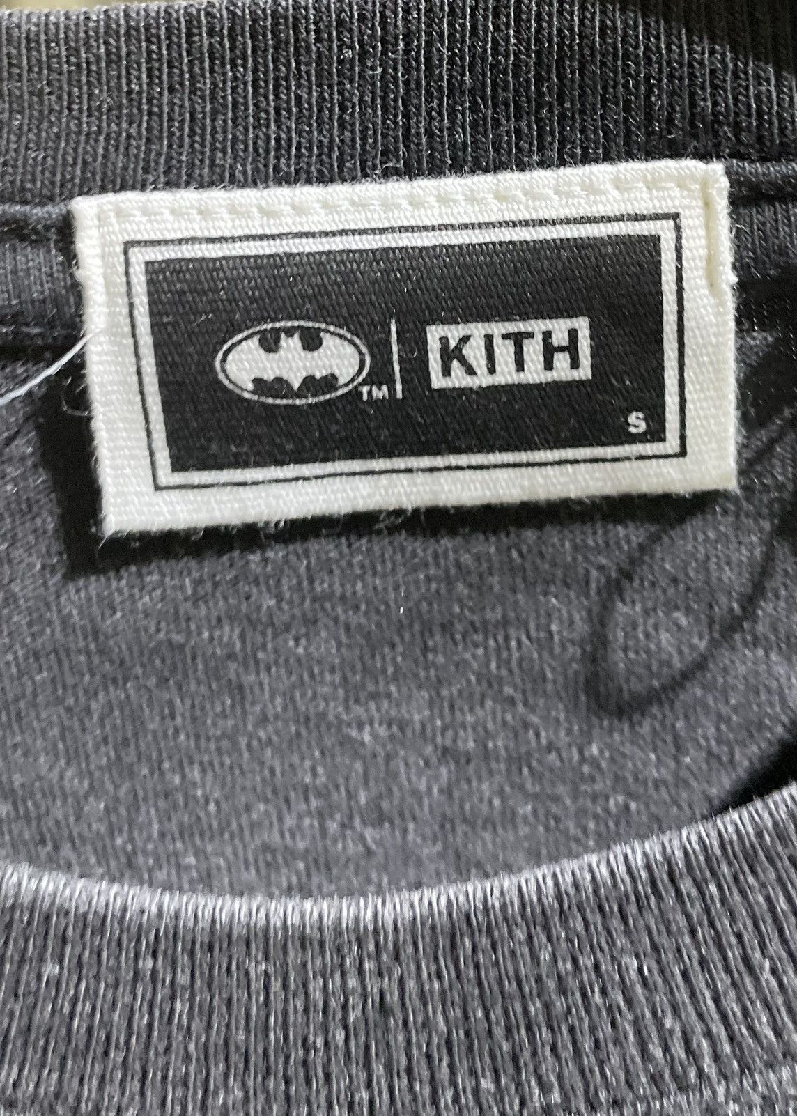 Kith Kith x Batman Dark Knight International Vintage Tee Size US S / EU 44-46 / 1 - 5 Thumbnail