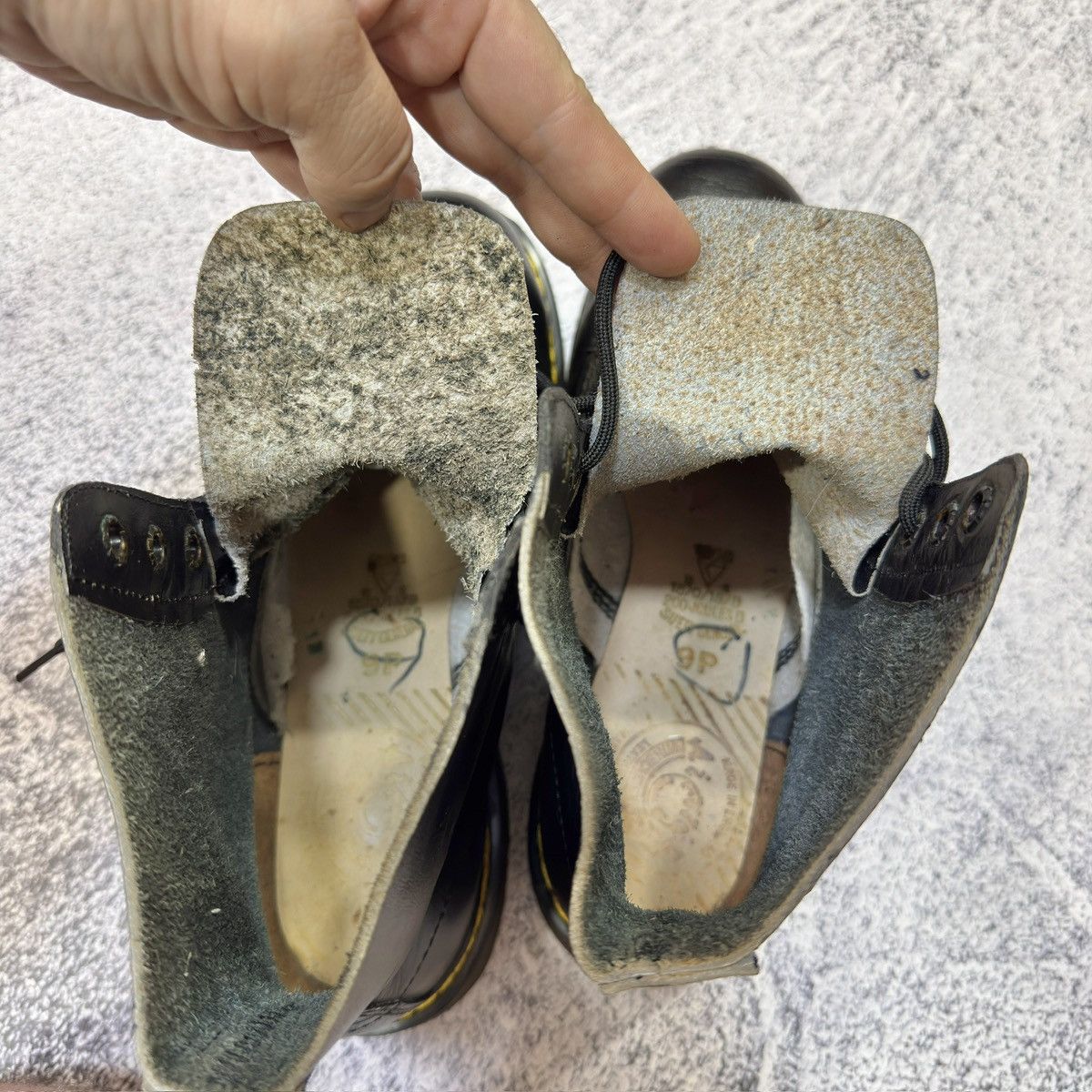 Dr. Martens Rare Vintage Dr. Martens 1980s Steel Toe US9.5 UK9 EU43 Size US 9.5 / EU 42-43 - 12 Thumbnail