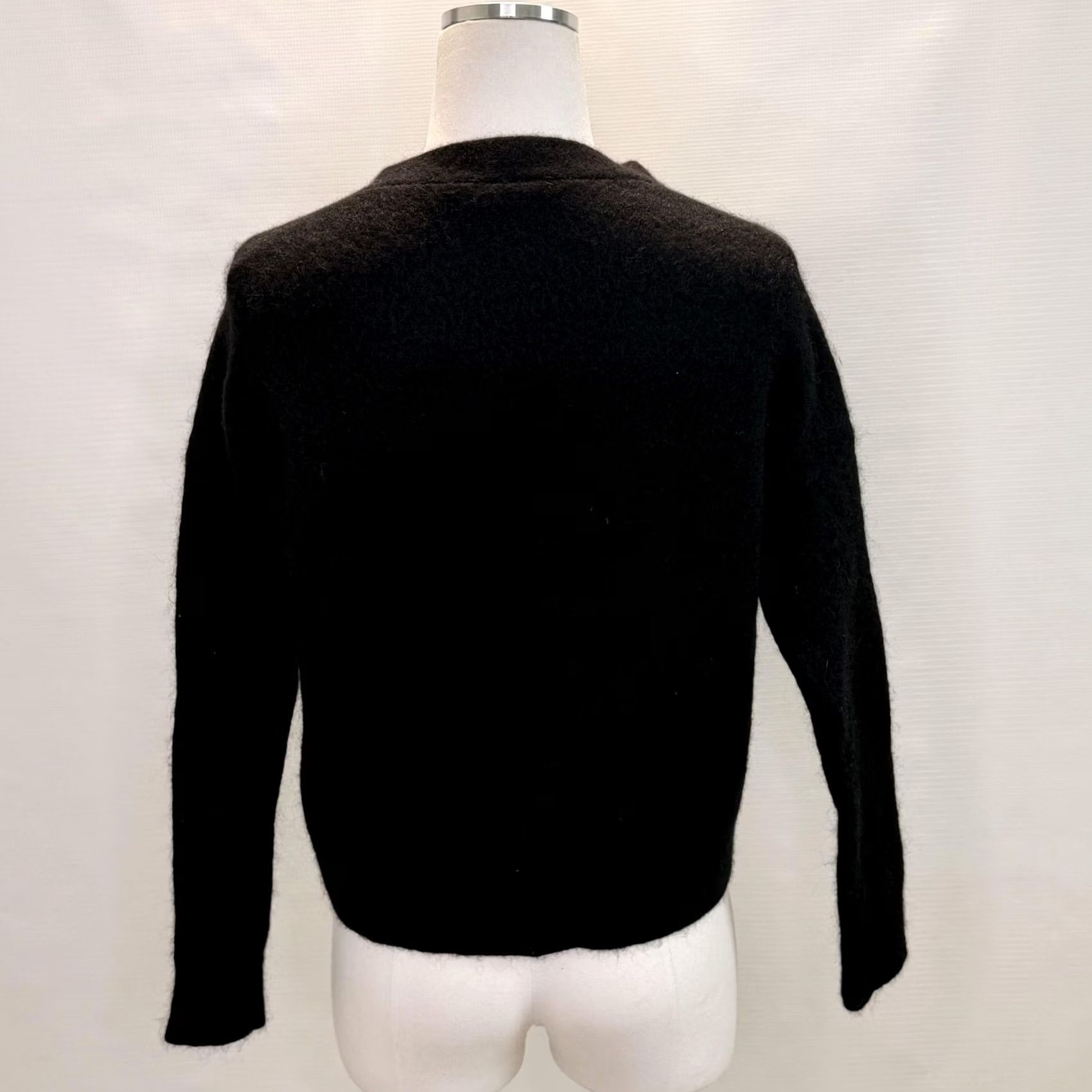 Vintage Lululemon Cardigan Sweater Womens L Black V-Neck Knit Button Front Extra-Slim Knit Stretch Vintage No Size L / US 10 / IT 46 - 3 Thumbnail