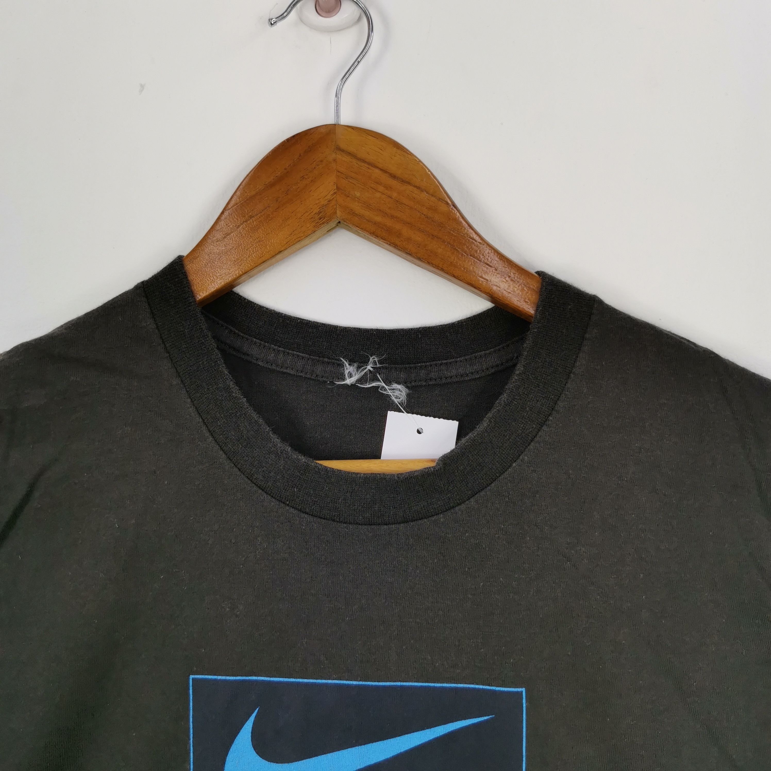 Japanese Brand Vintage Y2K Nike T-Shirt Nike Swoosh Nike ACG Athletes 56789 Size US S / EU 44-46 / 1 - 4 Thumbnail
