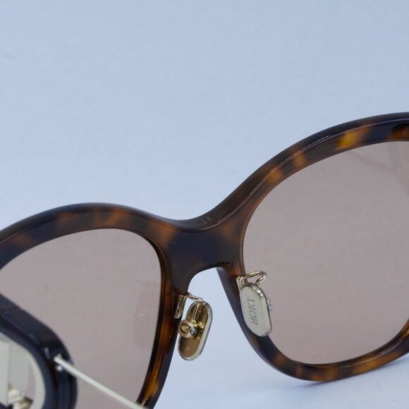 Dior 🕶️ New Dior 30MONTAIGNE B2U 26L0 Sunglasses - Light Havana Size ONE SIZE - 5 Thumbnail