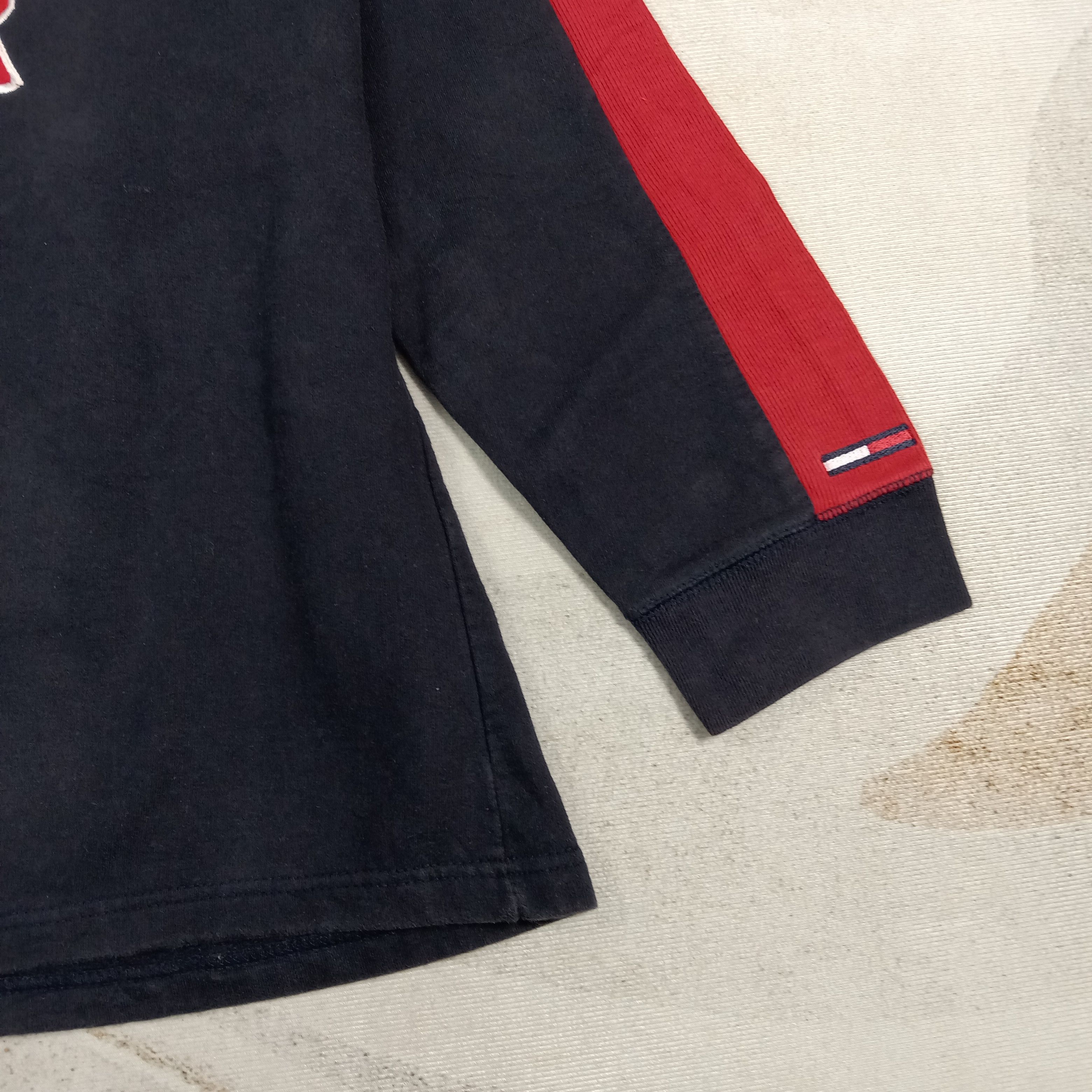 Tommy Hilfiger TOMMY HILFIGER Embroidery Half Zipper Sweatshirt C273N28 Size US XL / EU 56 / 4 - 3 Thumbnail